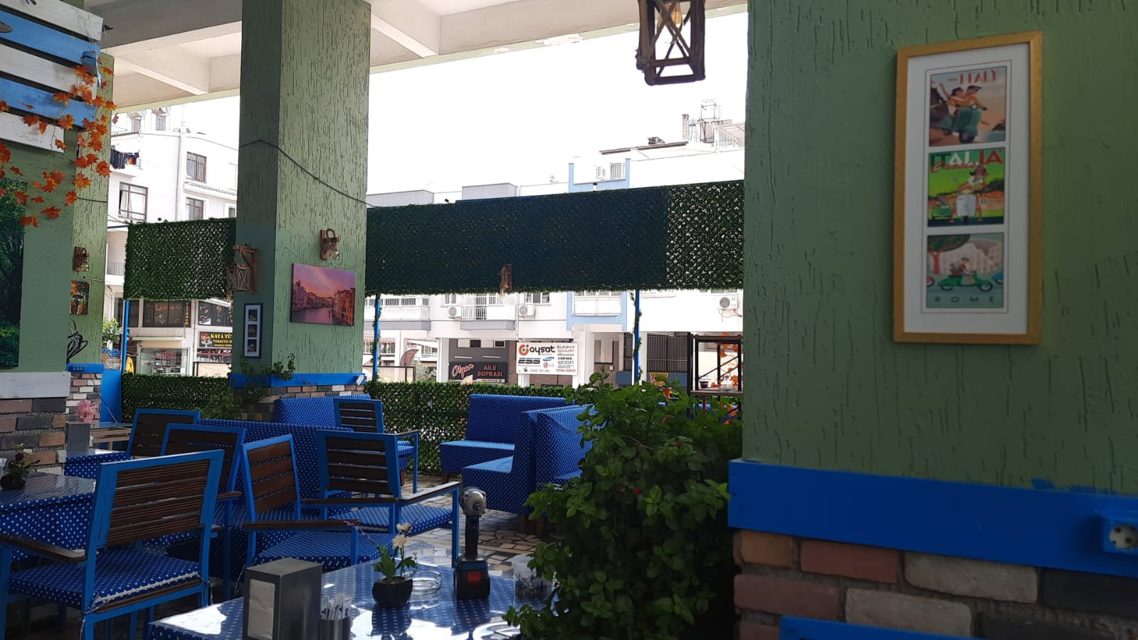 Navara Cafe