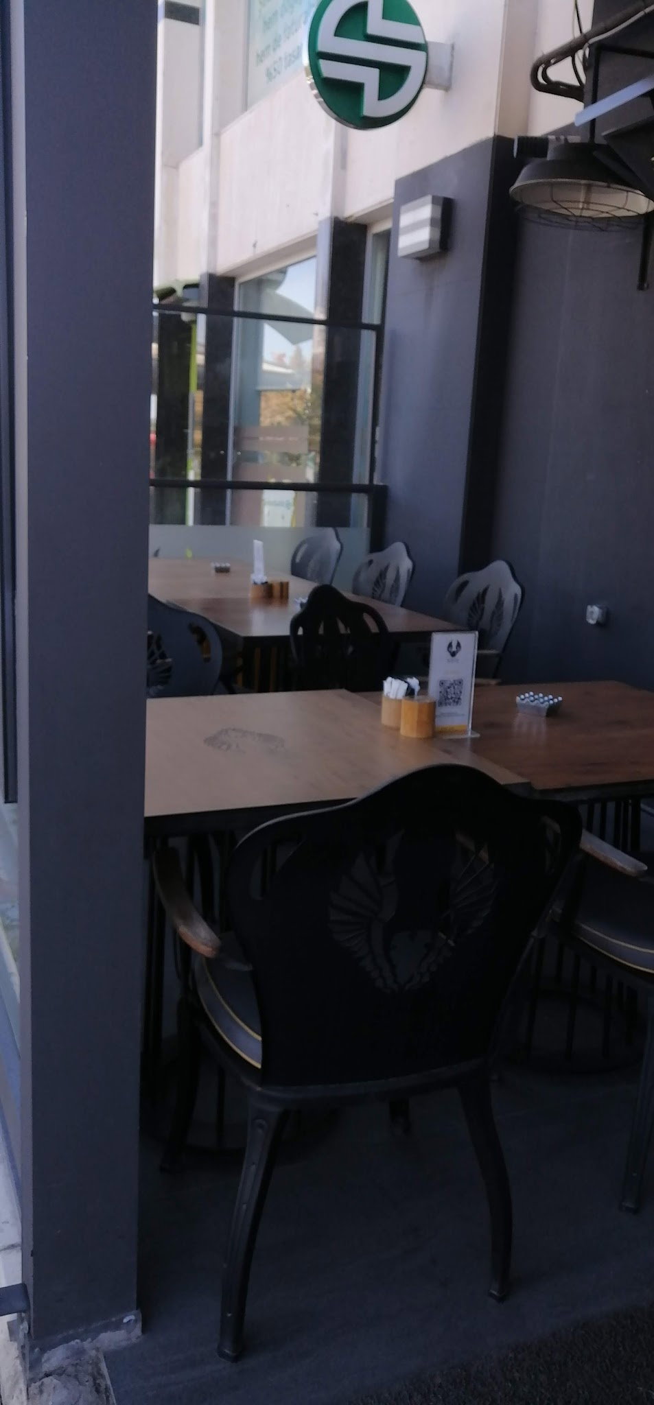 Eagles Coffee & Food Studio
