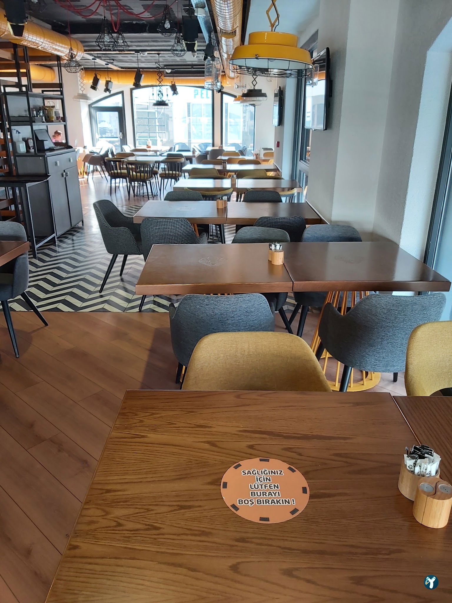 Eagles Coffee & Food Studio
