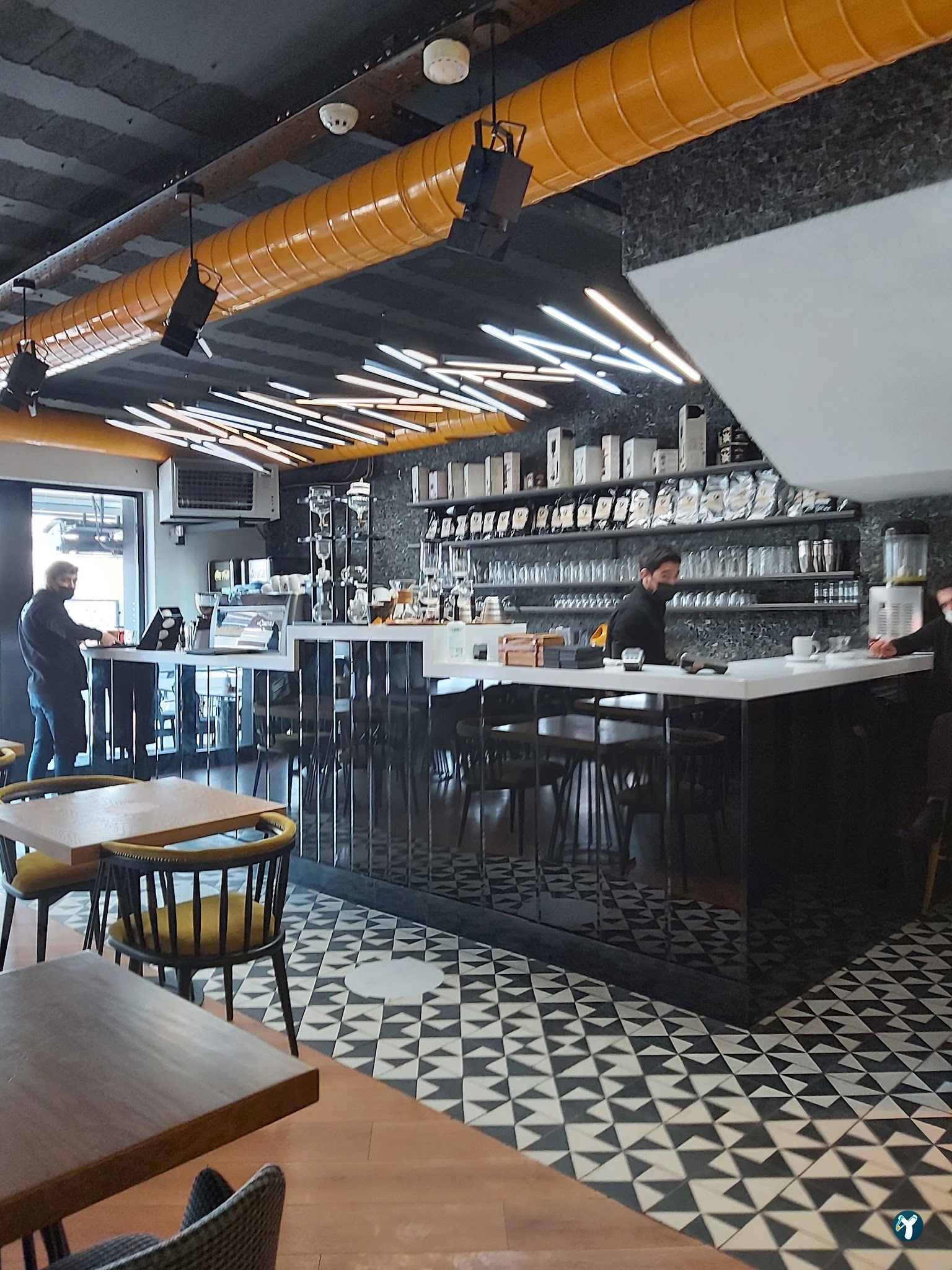 Eagles Coffee & Food Studio
