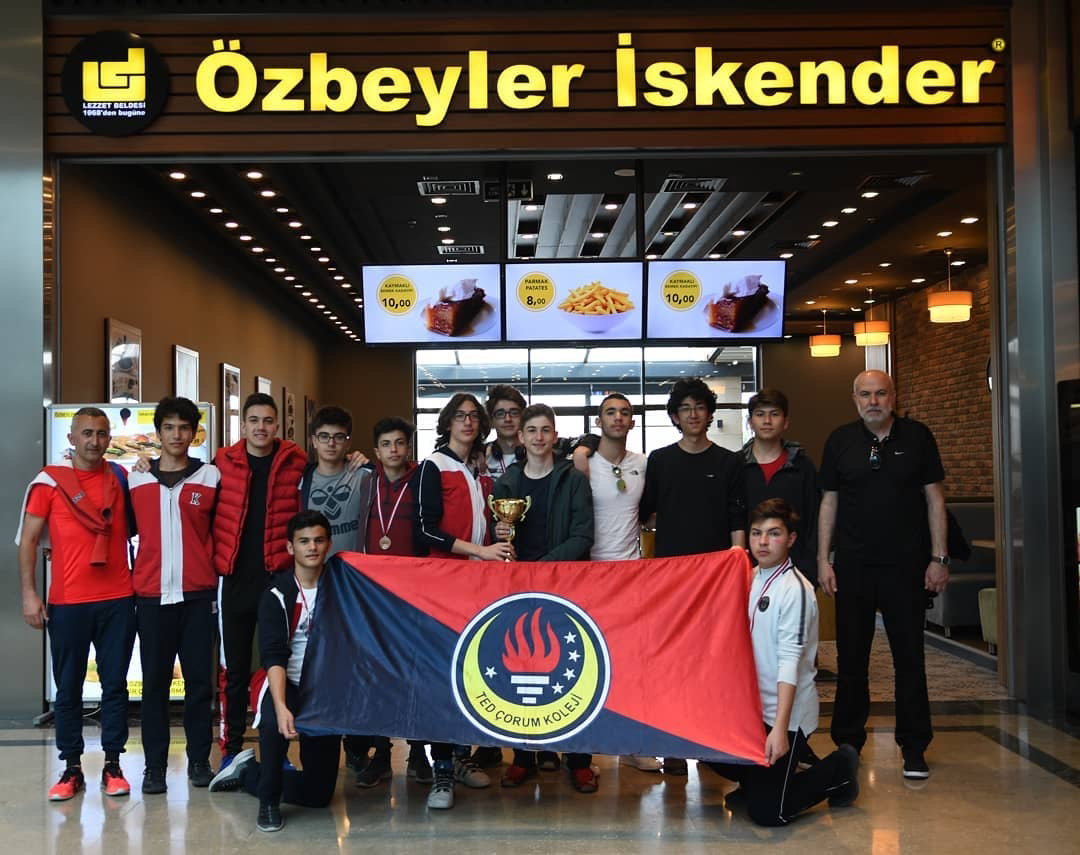 Özbeyler Park İskender
