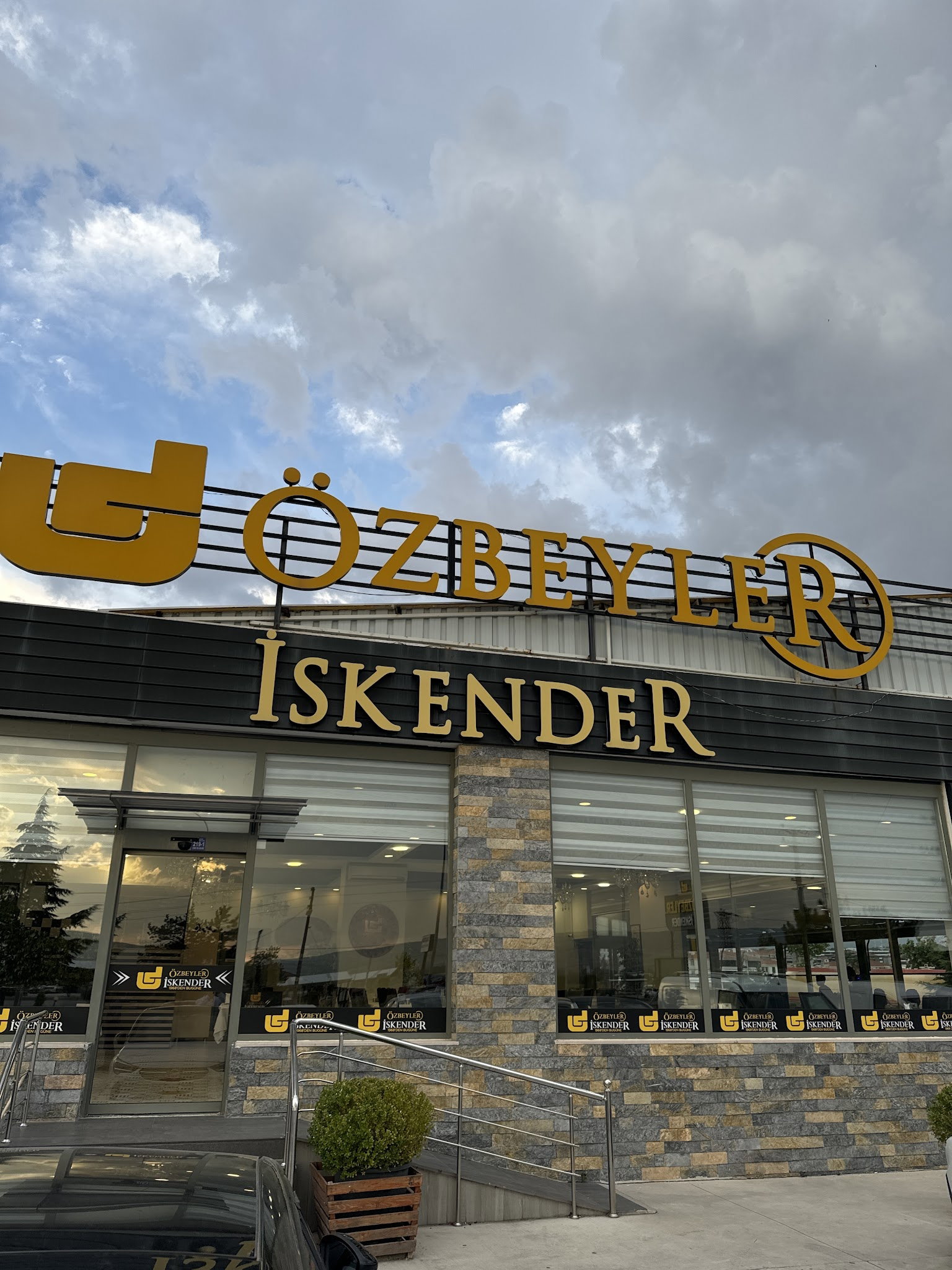 Özbeyler Park İskender