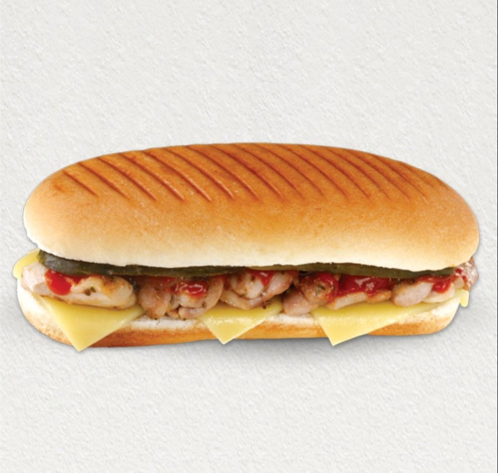 Tavuklu Kaşarlı Sandviç