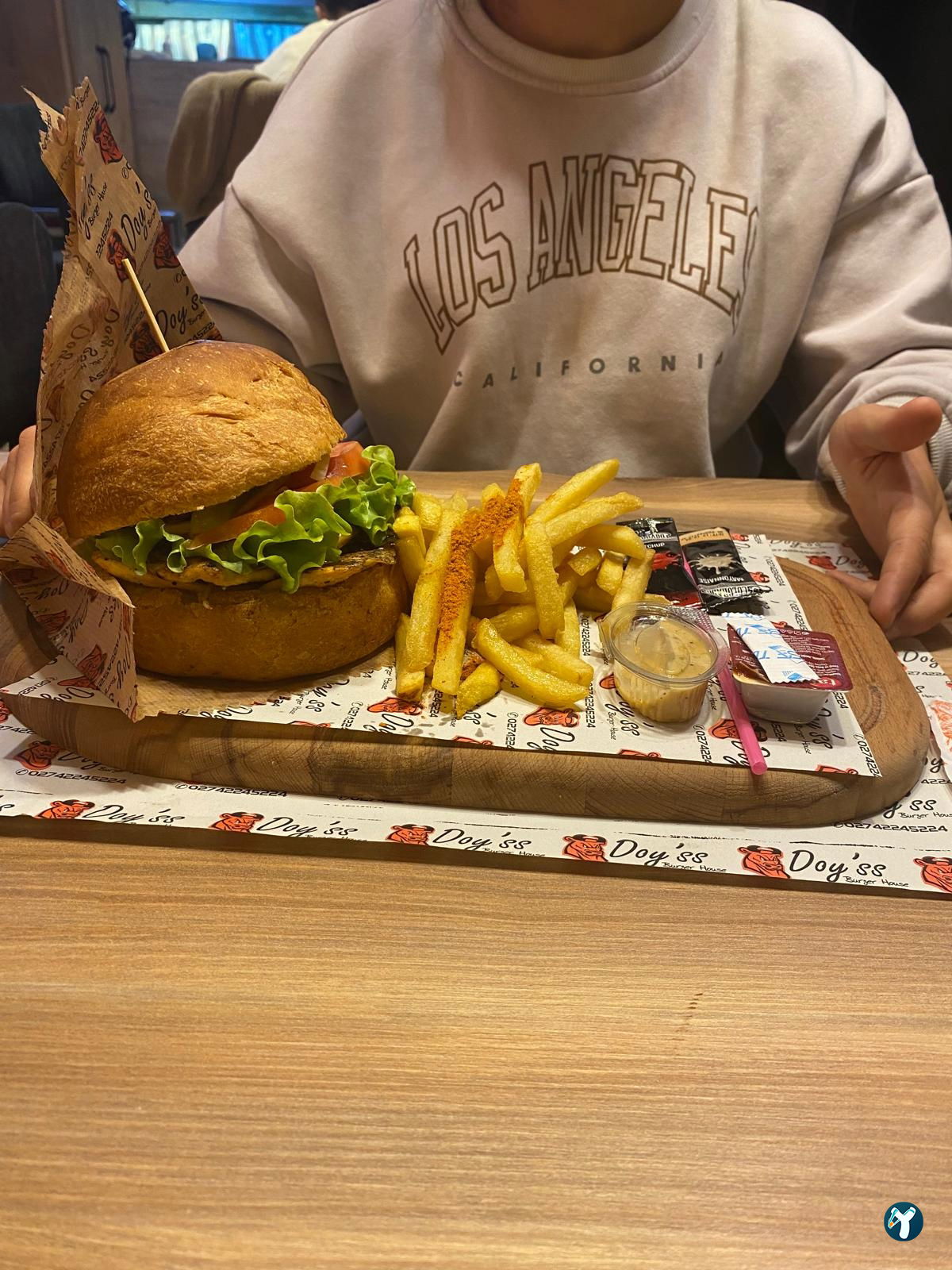 Doy'Ss Burger House