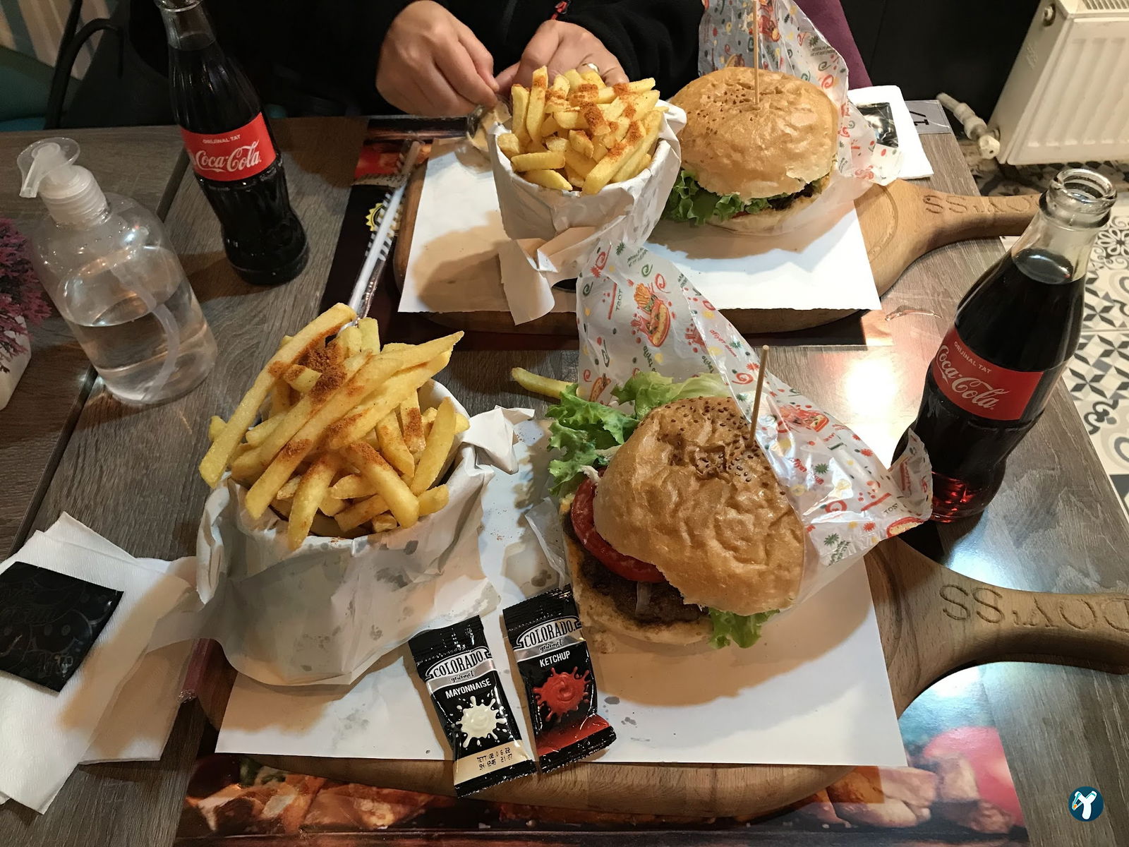 Doy'Ss Burger House