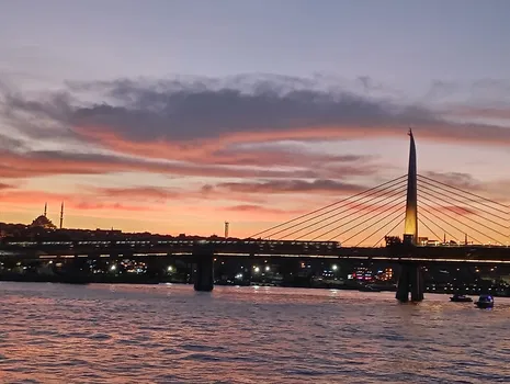 Balıkçı Kemal Karaköy resimleri Balıkçı Kemal Karaköy resimleri
