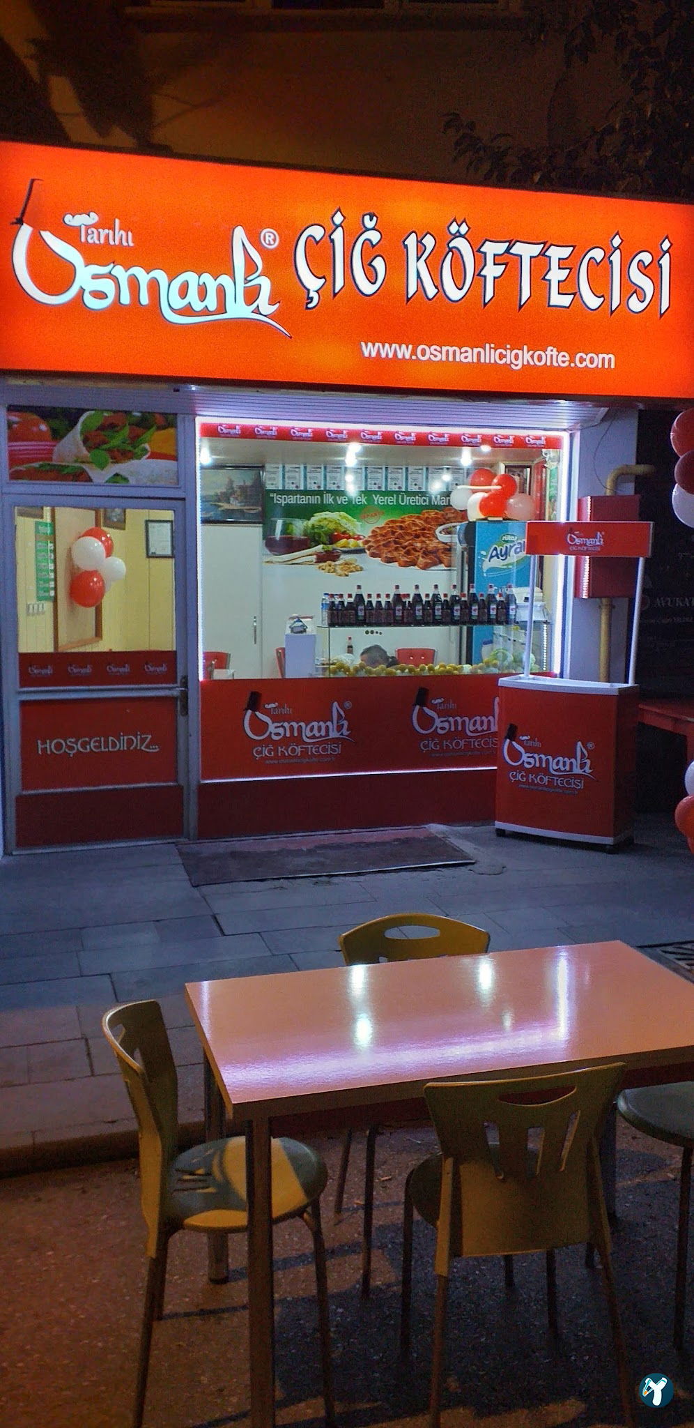 Tarihi Osmanli Çiğ Köftecisi