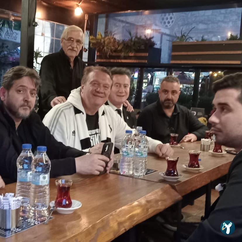 Palmiye Kartal Cafe