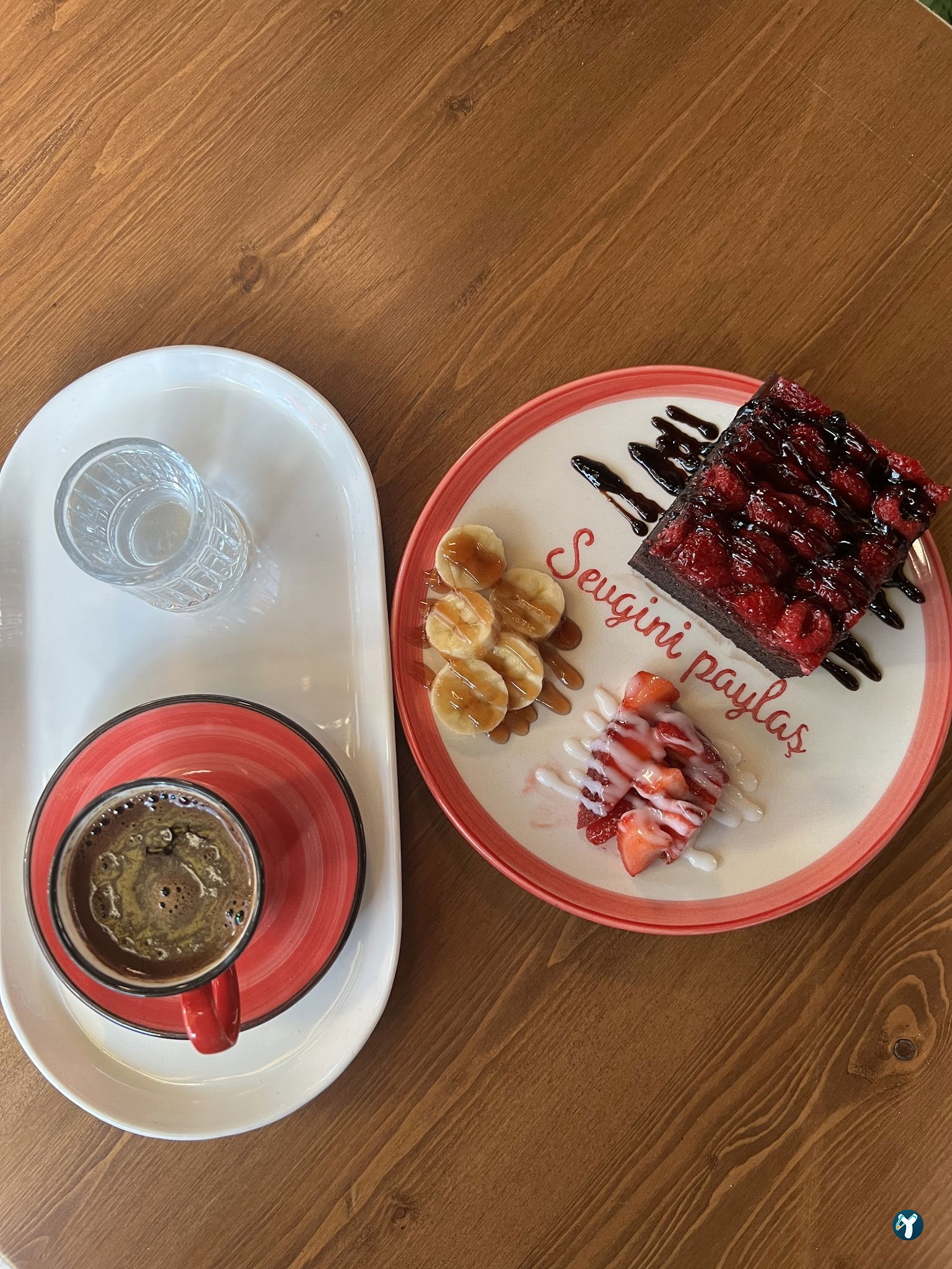 Palmiye Kartal Cafe