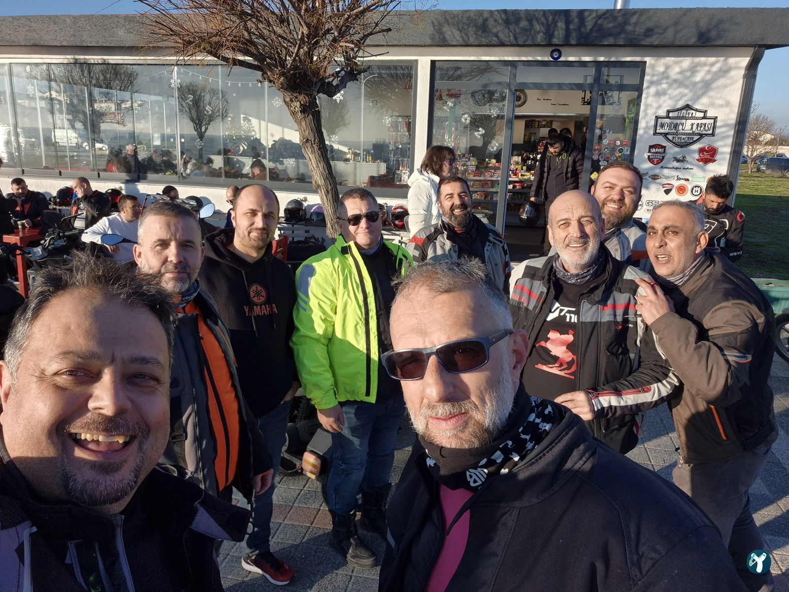 Motorcukafasıbüfe