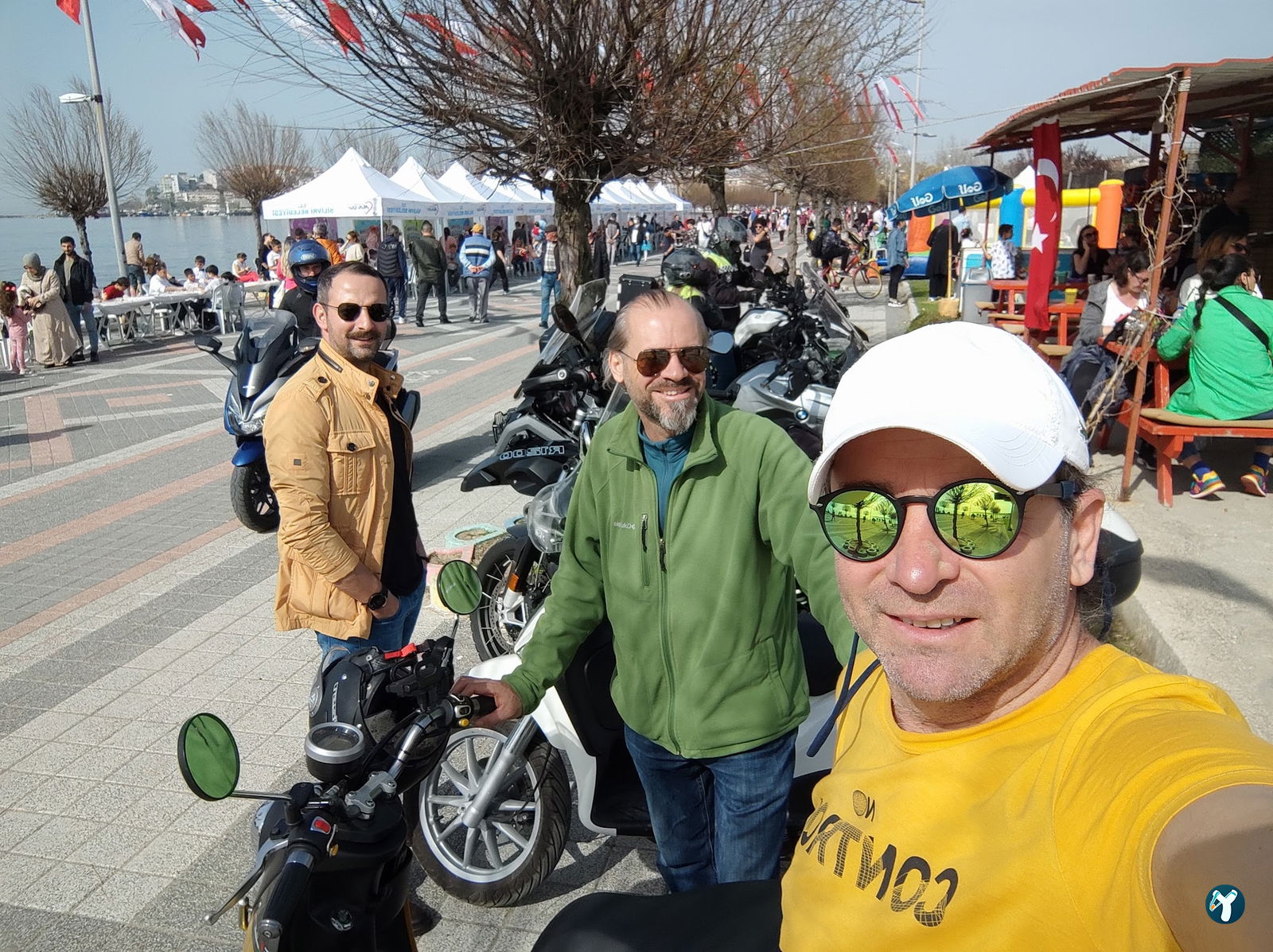 Motorcukafasıbüfe