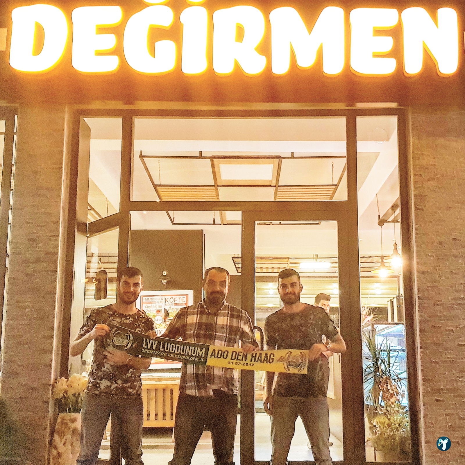 Değirmen Çay Simit