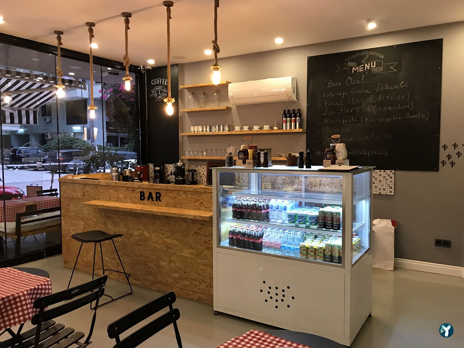 La Favola Pizzeria