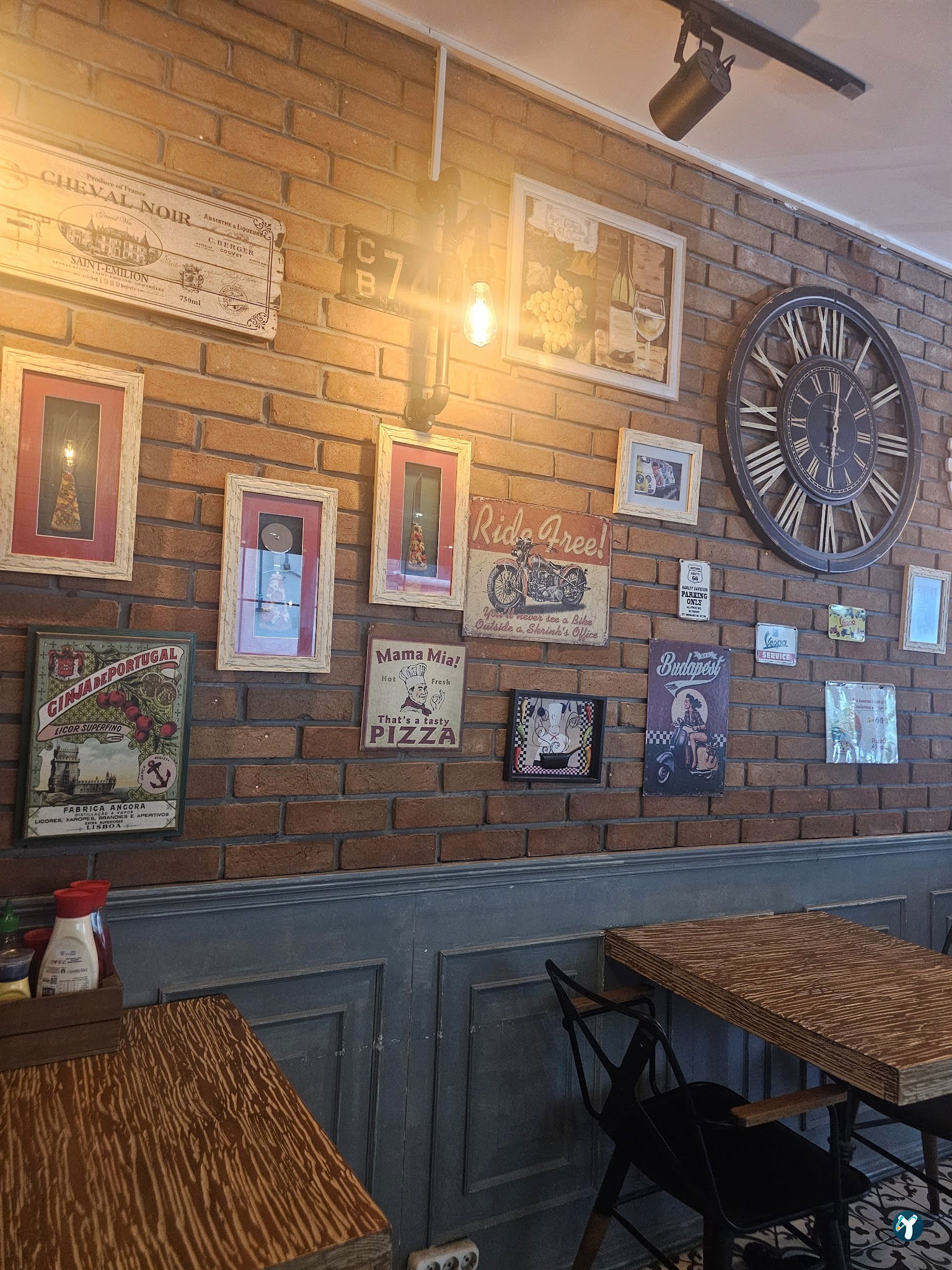 La Favola Pizzeria