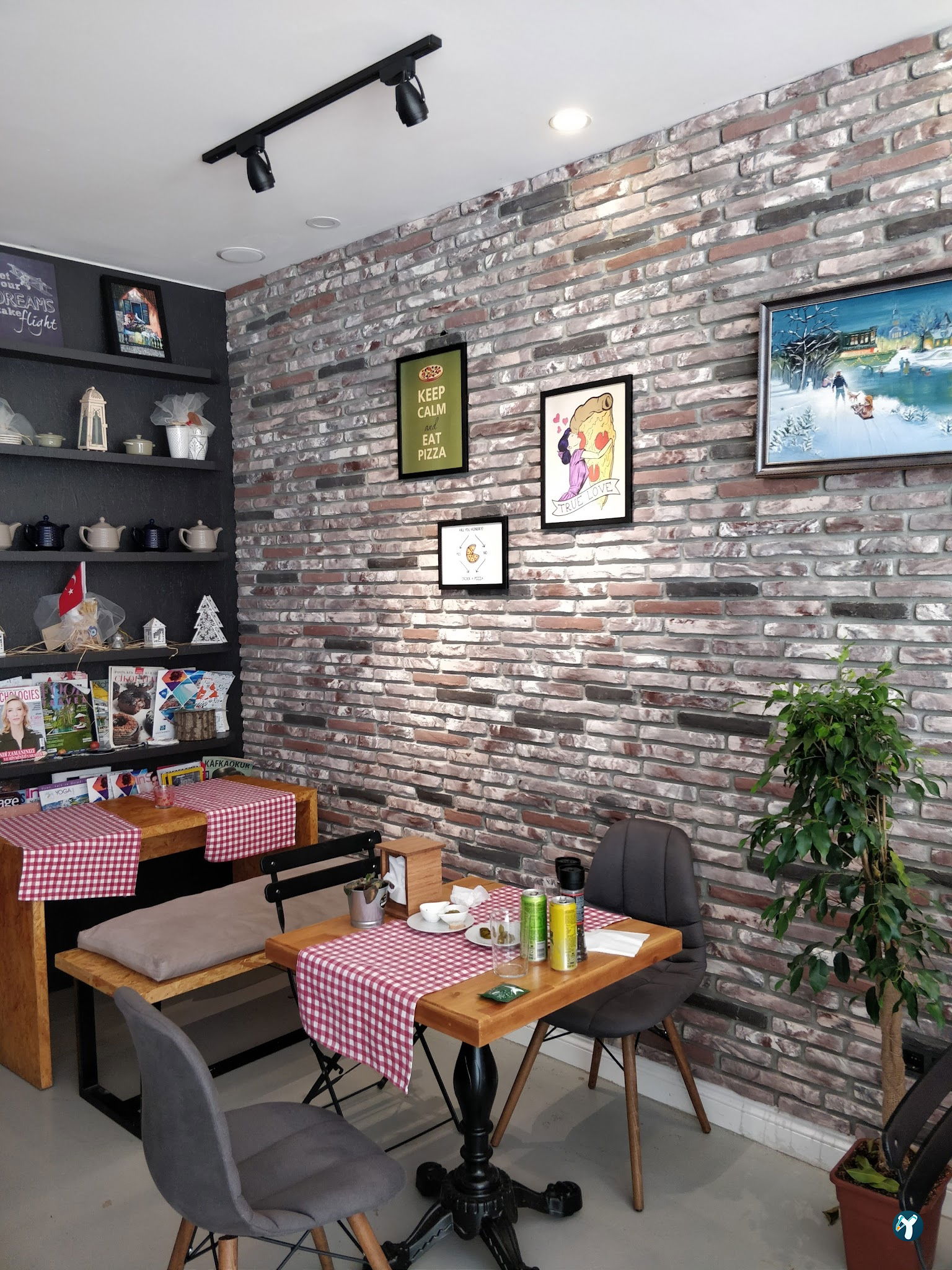 La Favola Pizzeria