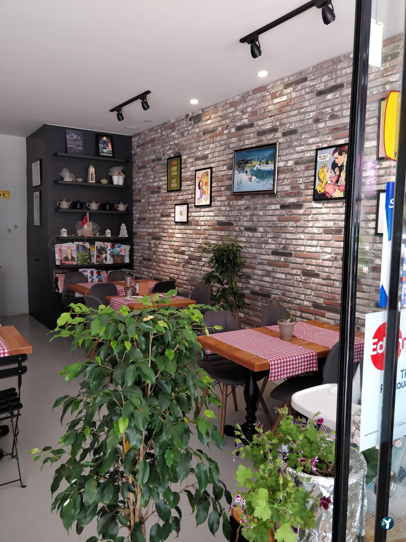 La Favola Pizzeria