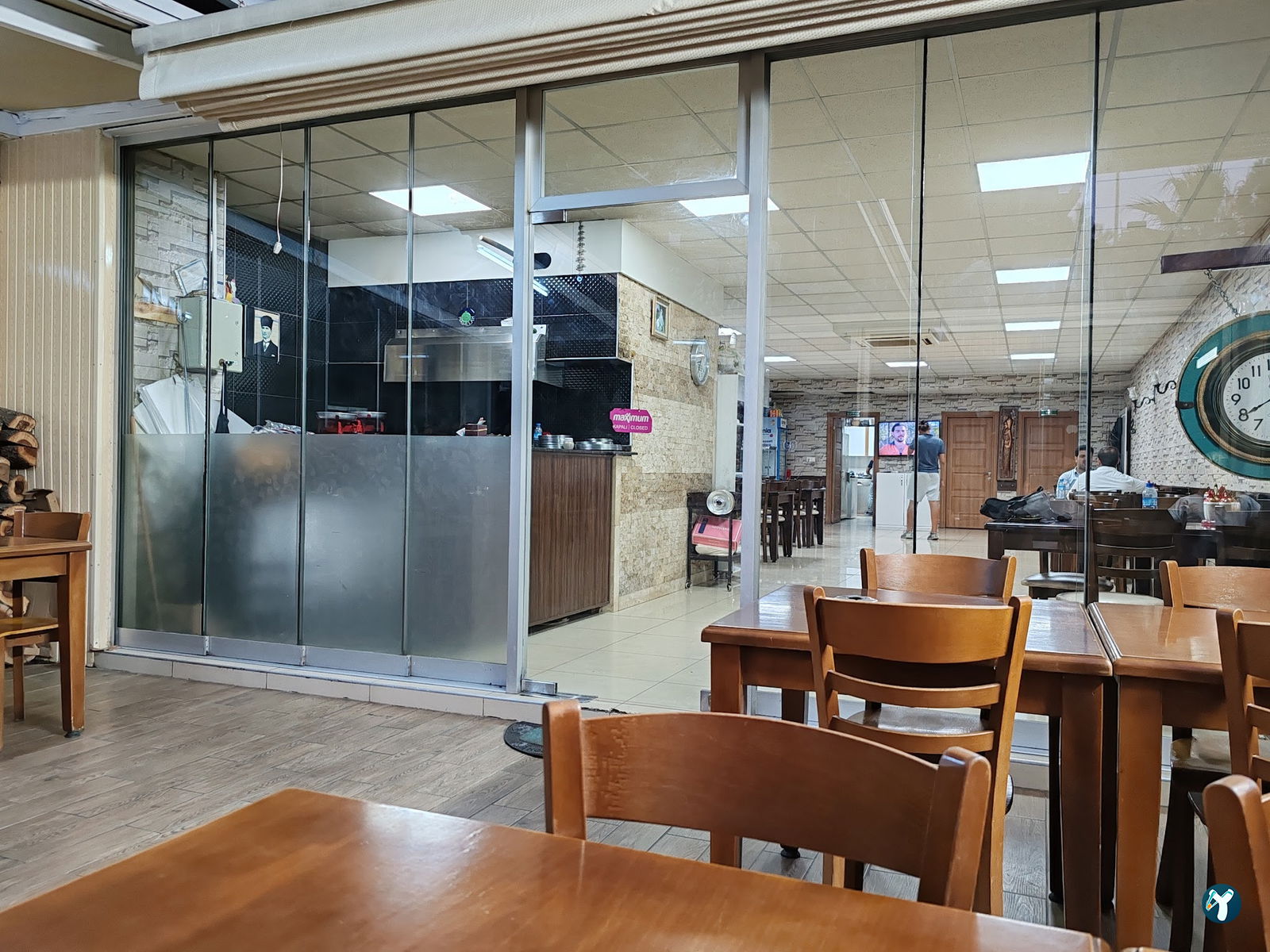 Meşhur Deni̇zli̇ Firin Kebap