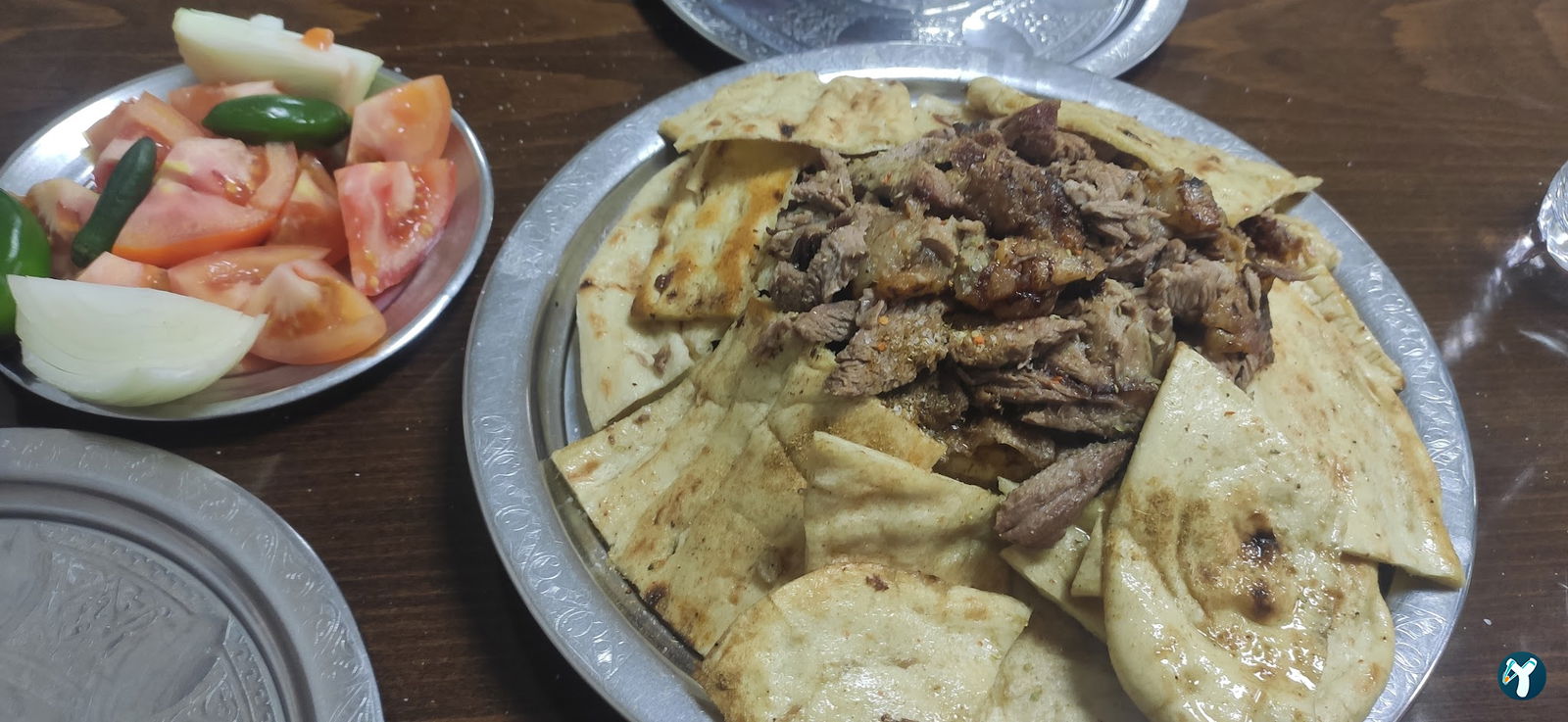 Meşhur Deni̇zli̇ Firin Kebap