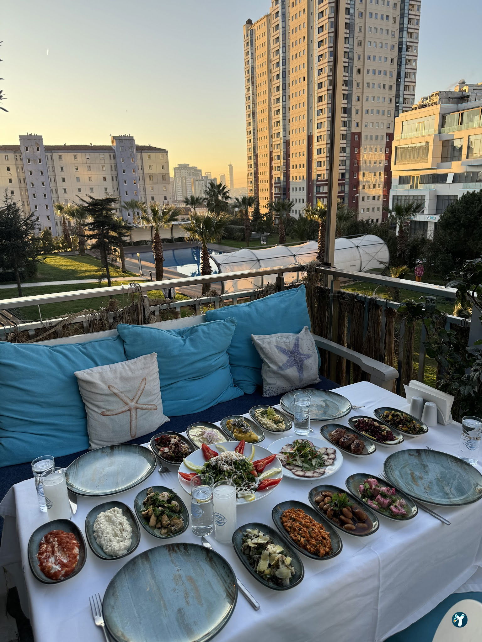 Alaçatı Balıkçısı Ataşehir