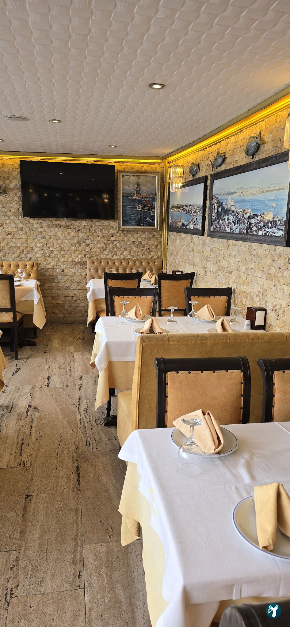Saray Restaurant
