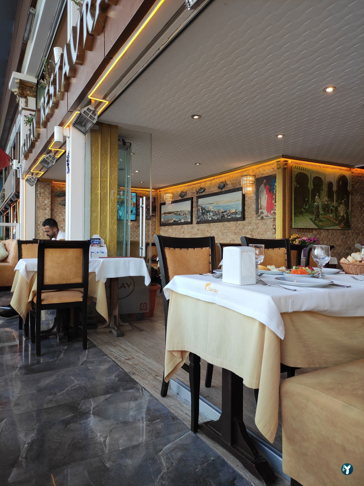 Saray Restaurant