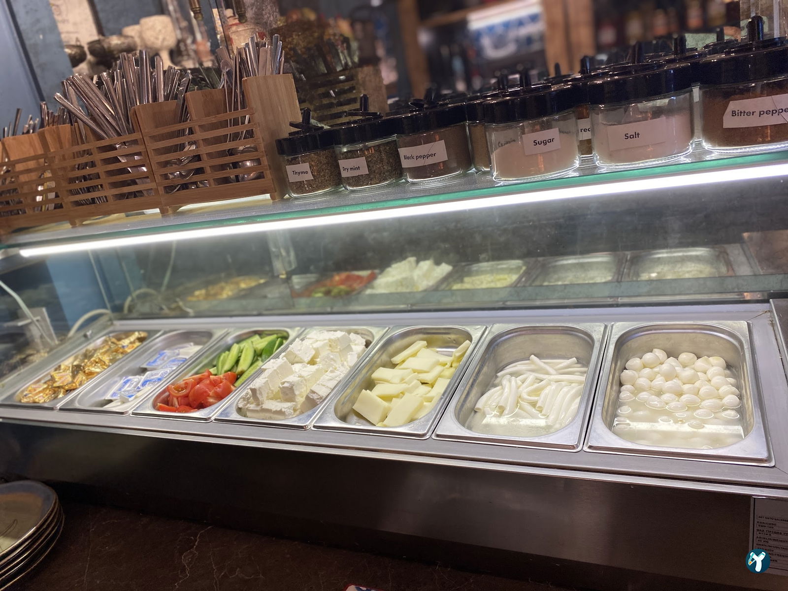 Faik Pasha Cafe, Brasserie, Patisserie