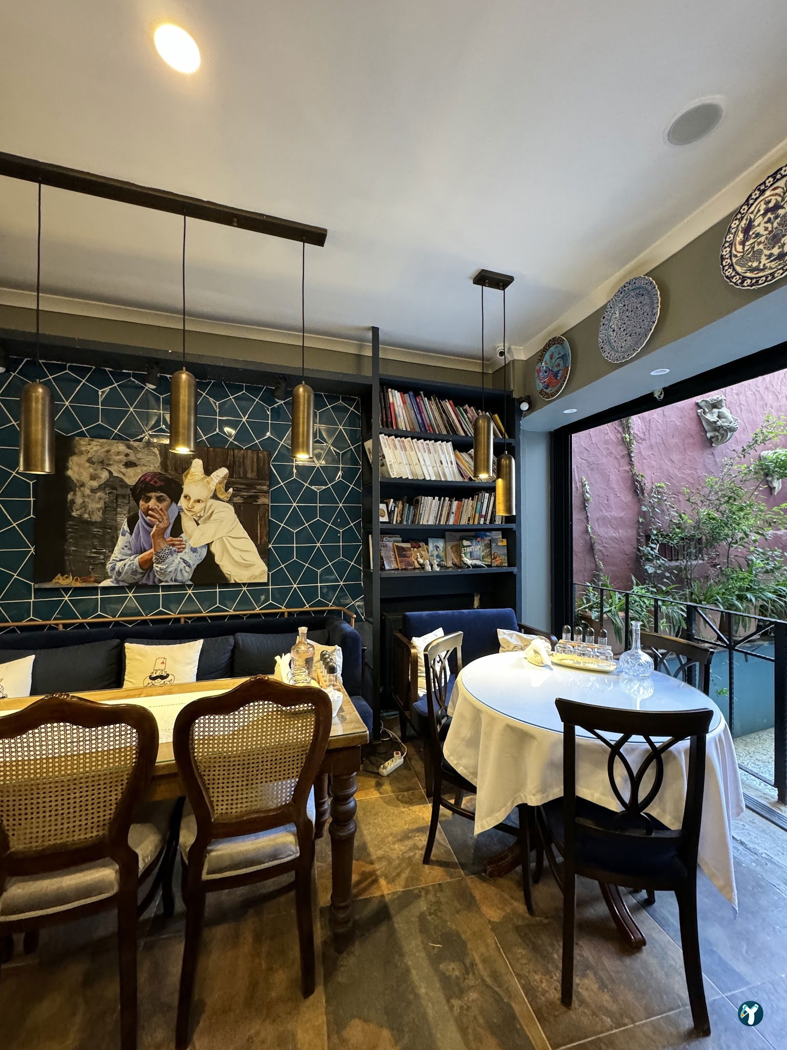Faik Pasha Cafe, Brasserie, Patisserie