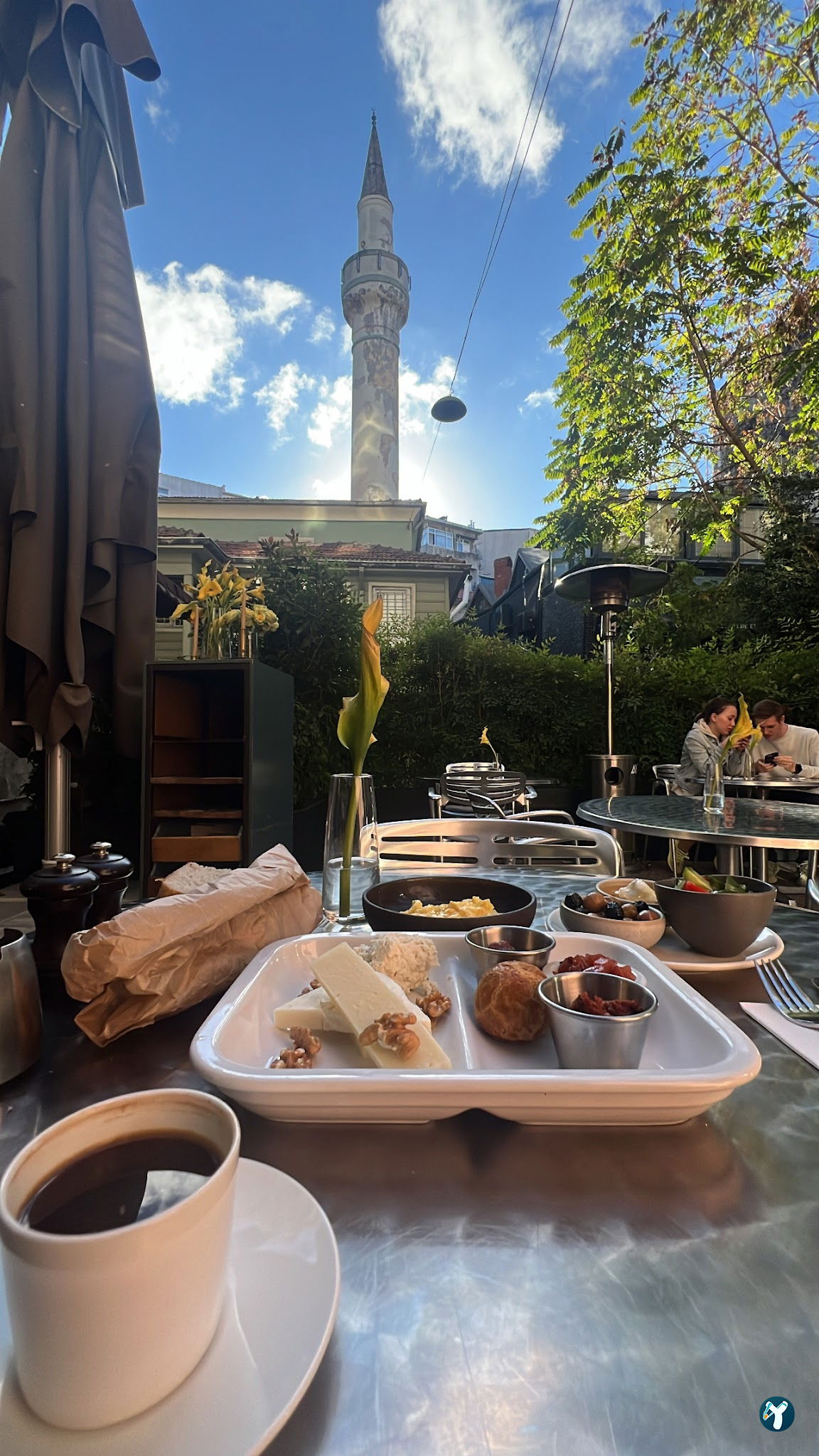 Faik Pasha Cafe, Brasserie, Patisserie