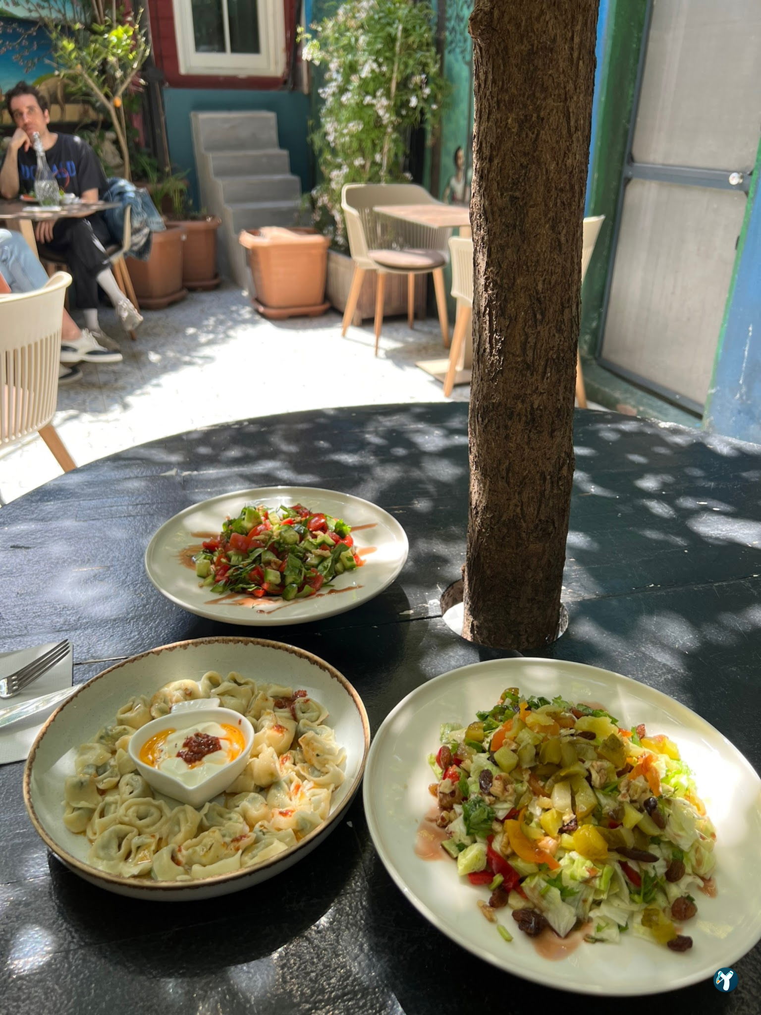 Faik Pasha Cafe, Brasserie, Patisserie