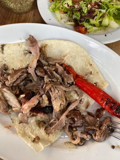 Erzurum Çağ Kebap Cem Usta