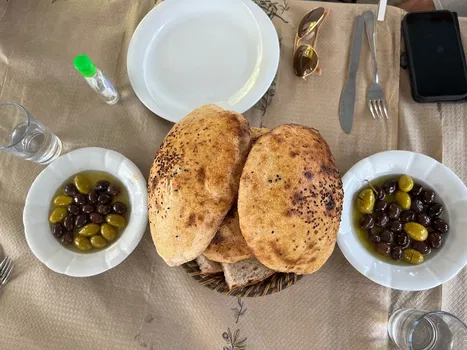 Muhtarın Yeri resimleri