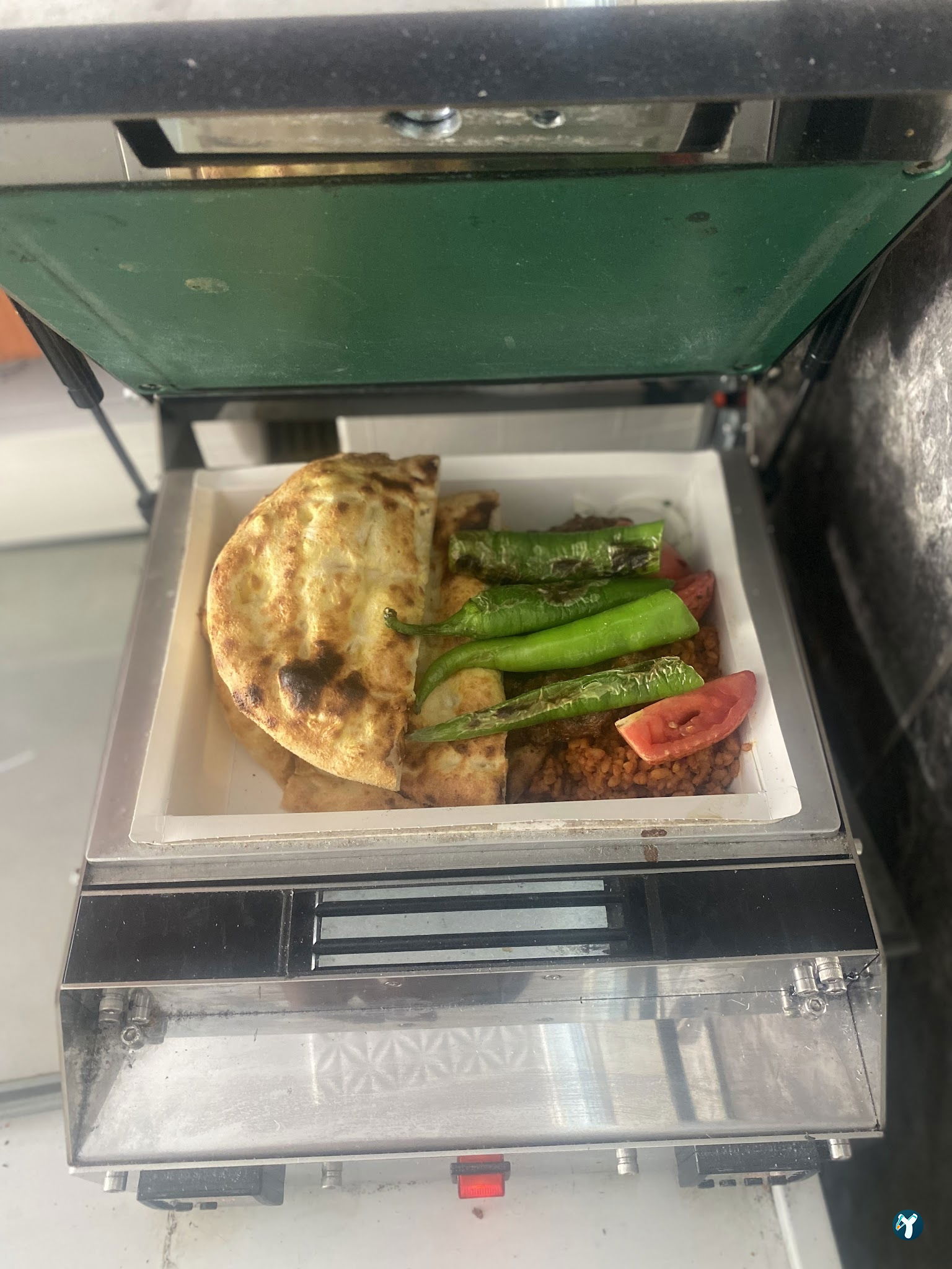 Kardeşler Pi̇de Salonu