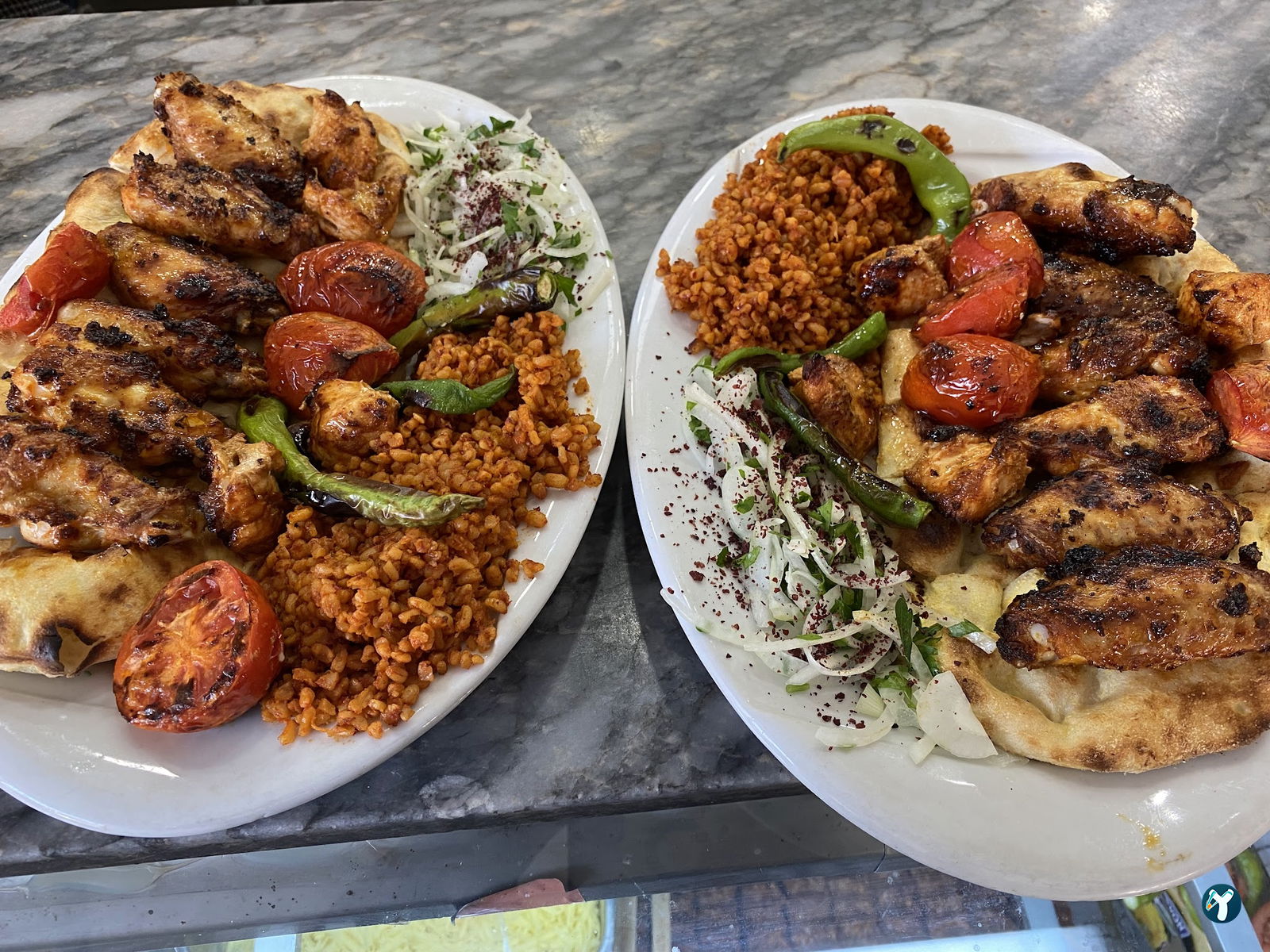 Kardeşler Pi̇de Salonu