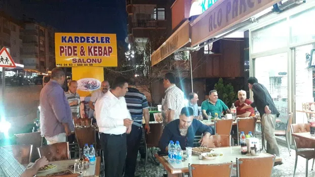 Kardeşler Pi̇de Salonu resimleri