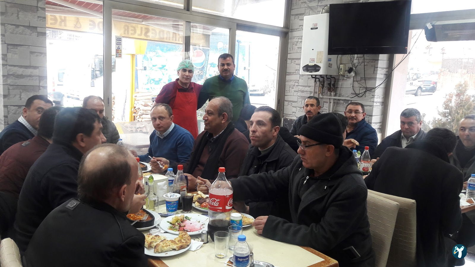 Kardeşler Pi̇de Salonu