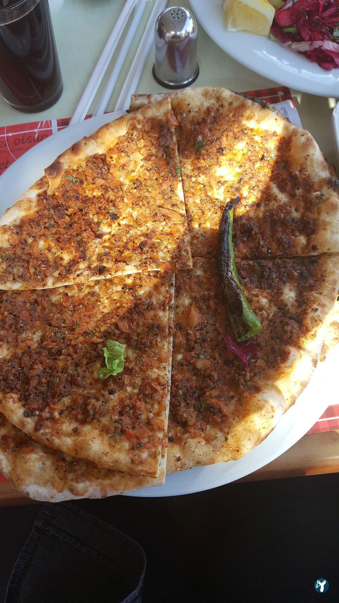 Kardeşler Pi̇de Salonu