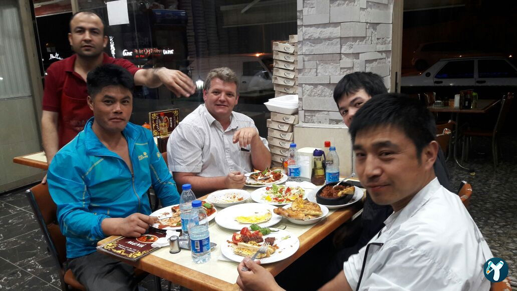 Kardeşler Pi̇de Salonu