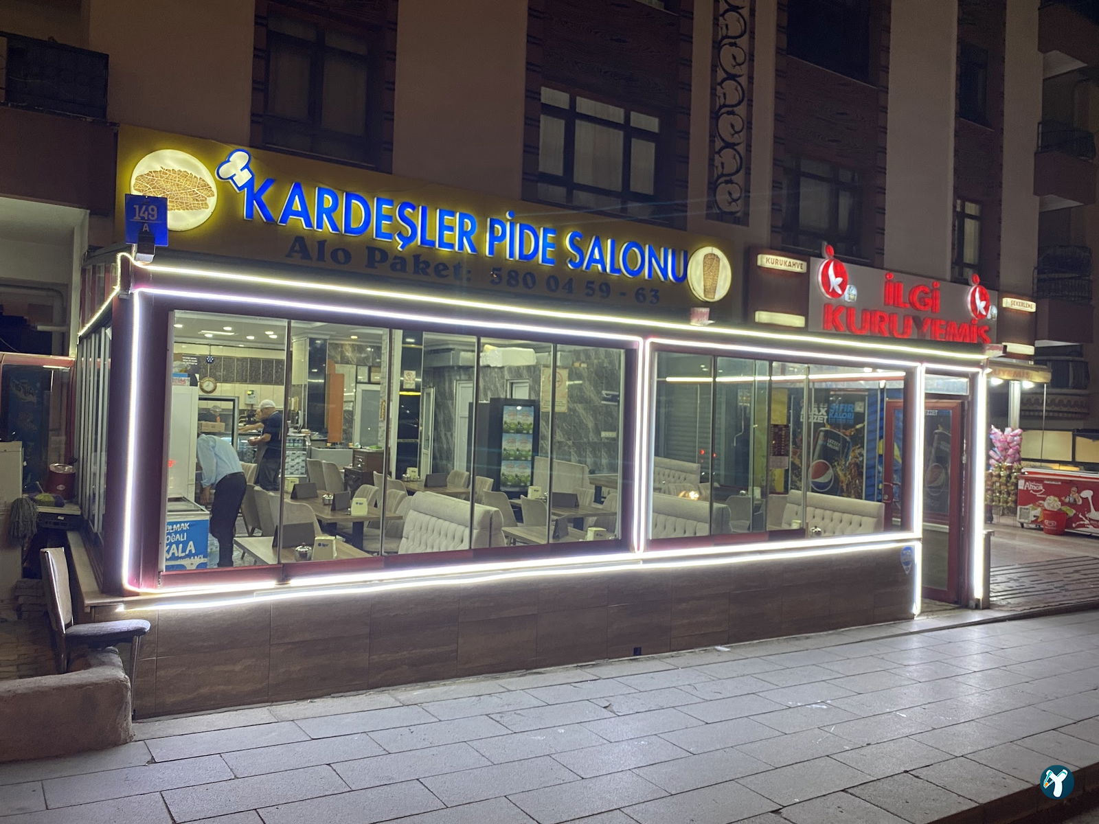 Kardeşler Pi̇de Salonu
