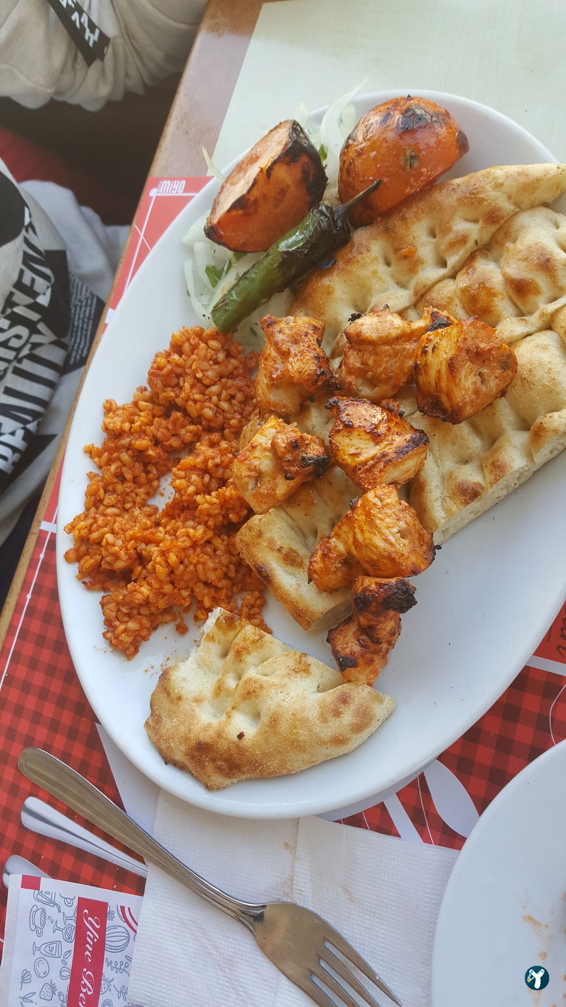 Kardeşler Pi̇de Salonu
