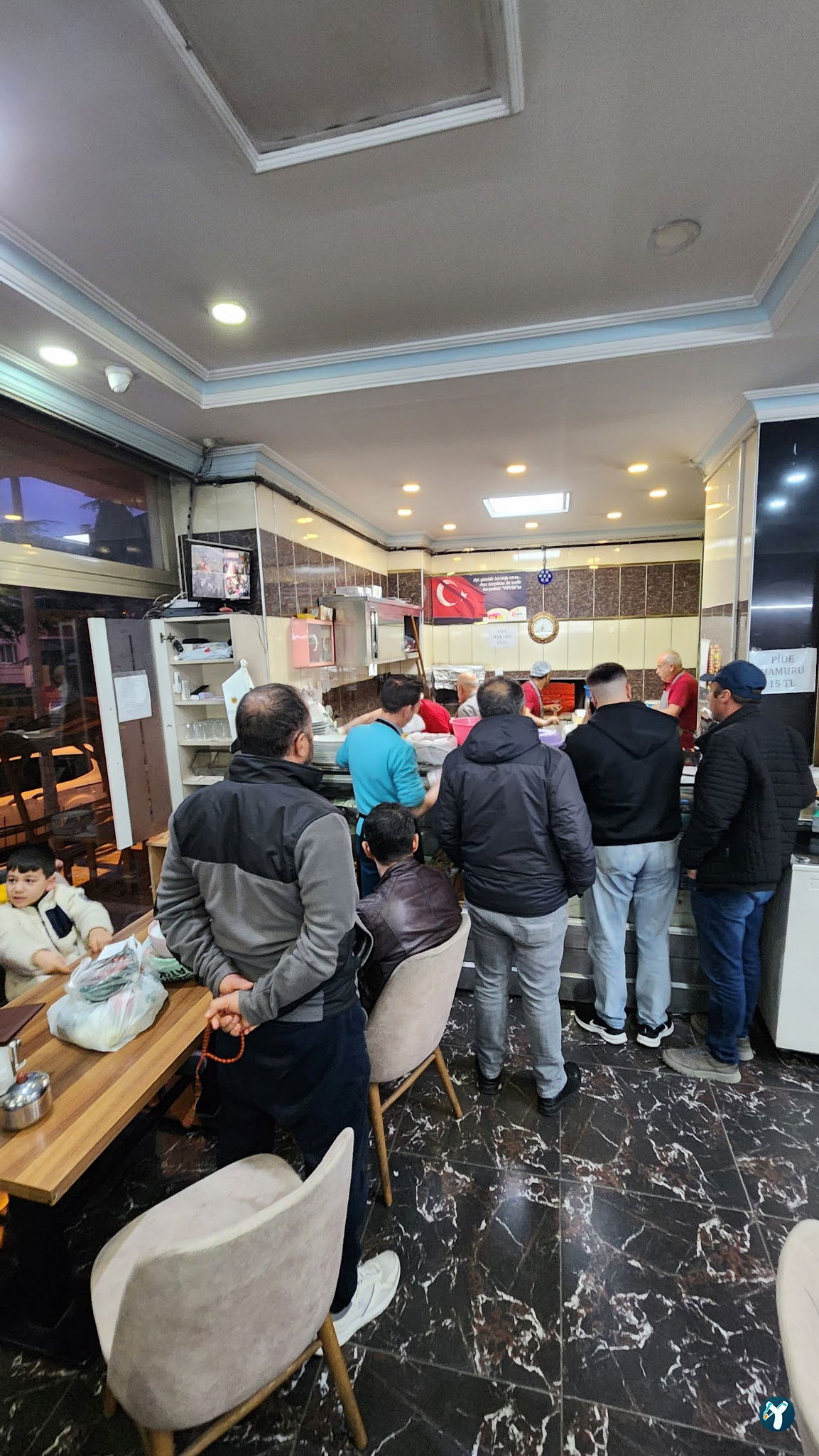 Kardeşler Pi̇de Salonu