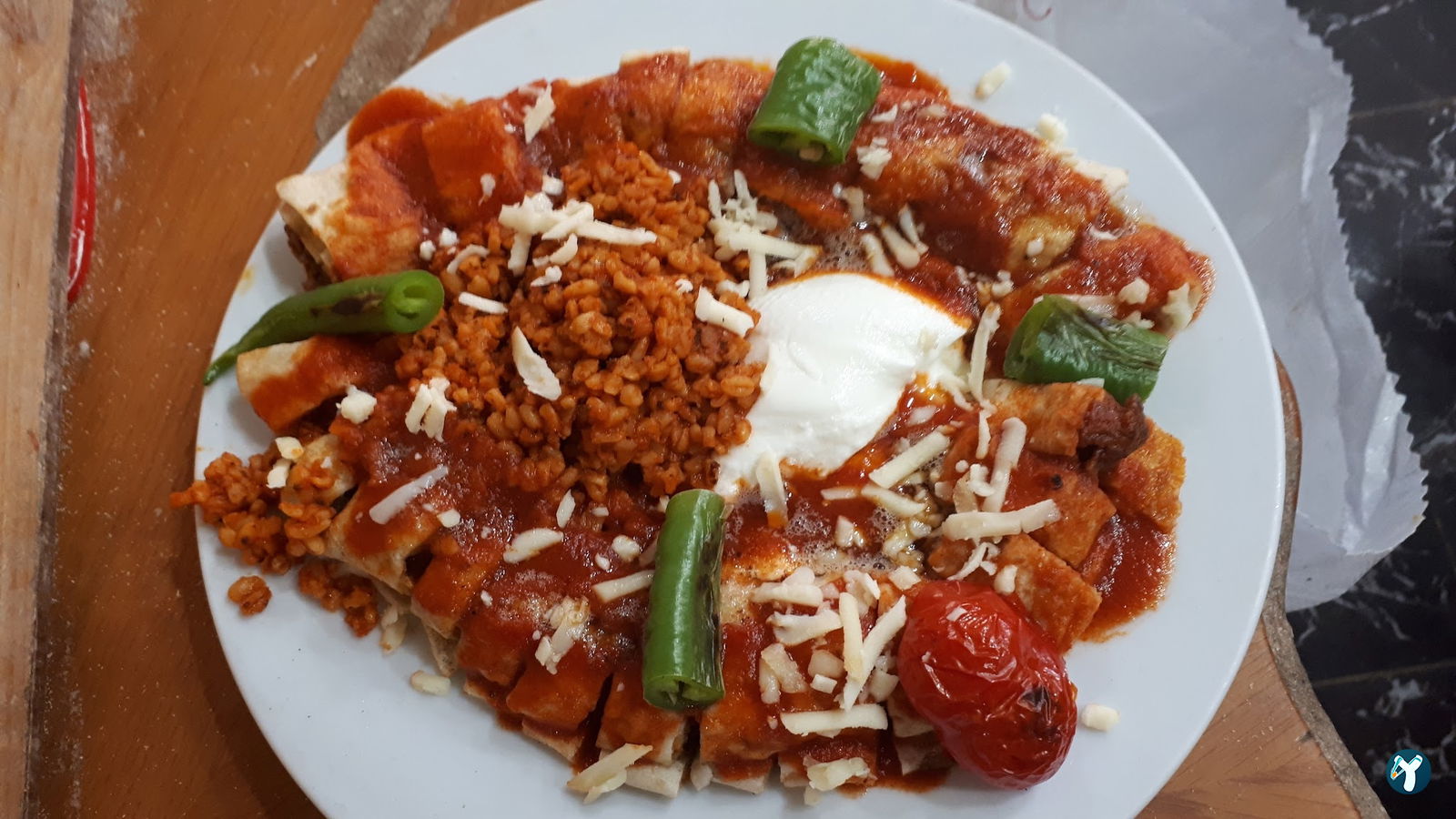 Kardeşler Pi̇de Salonu