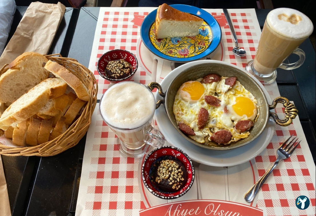 Quqi Cafe Patisserie