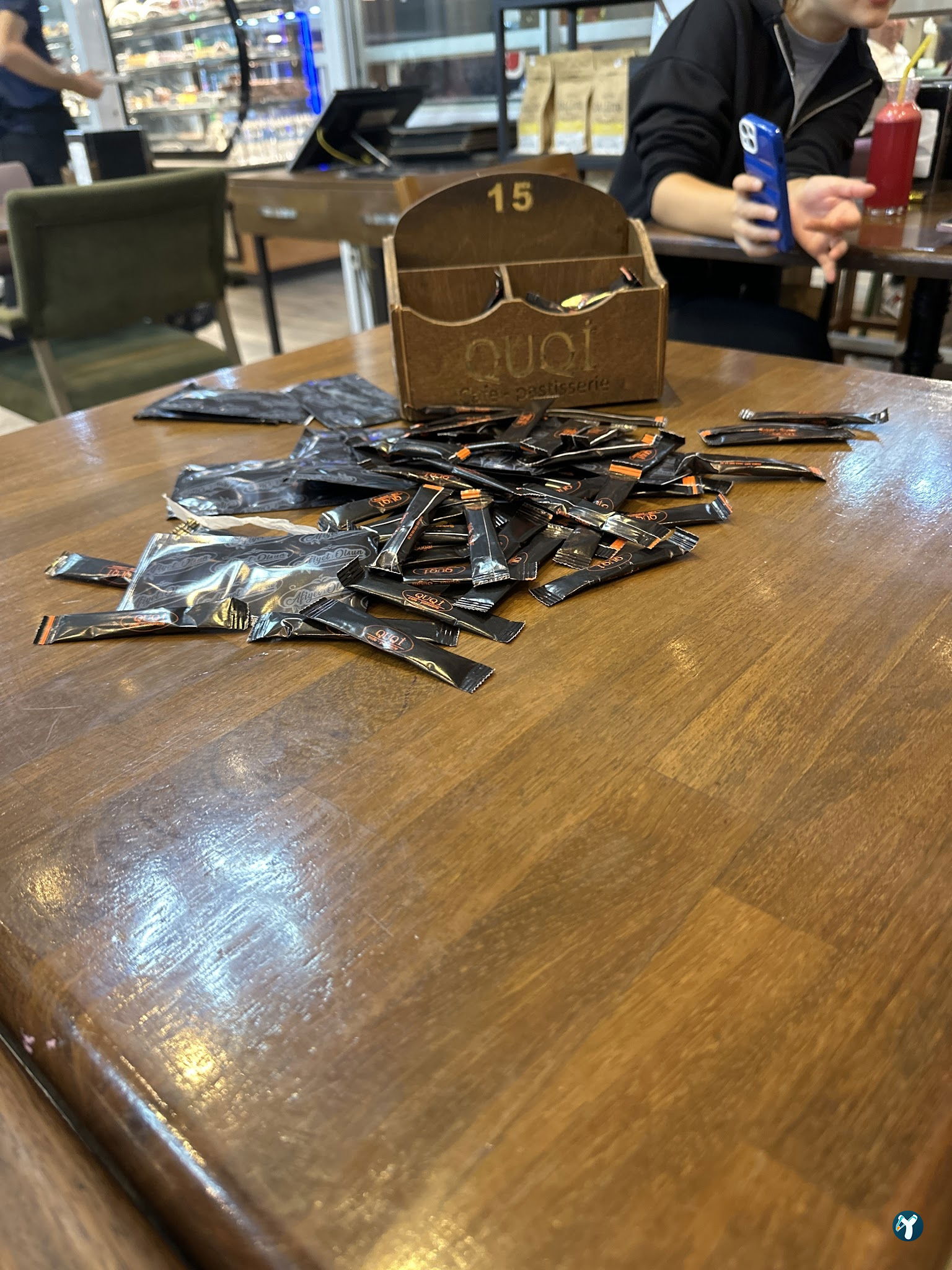 Quqi Cafe Patisserie