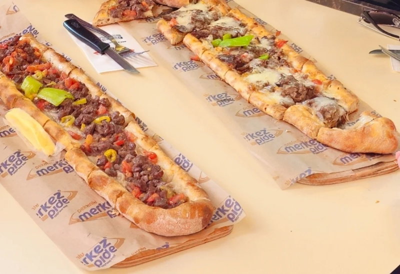 Pekünlü Merkez Pide - Meydan Şb.