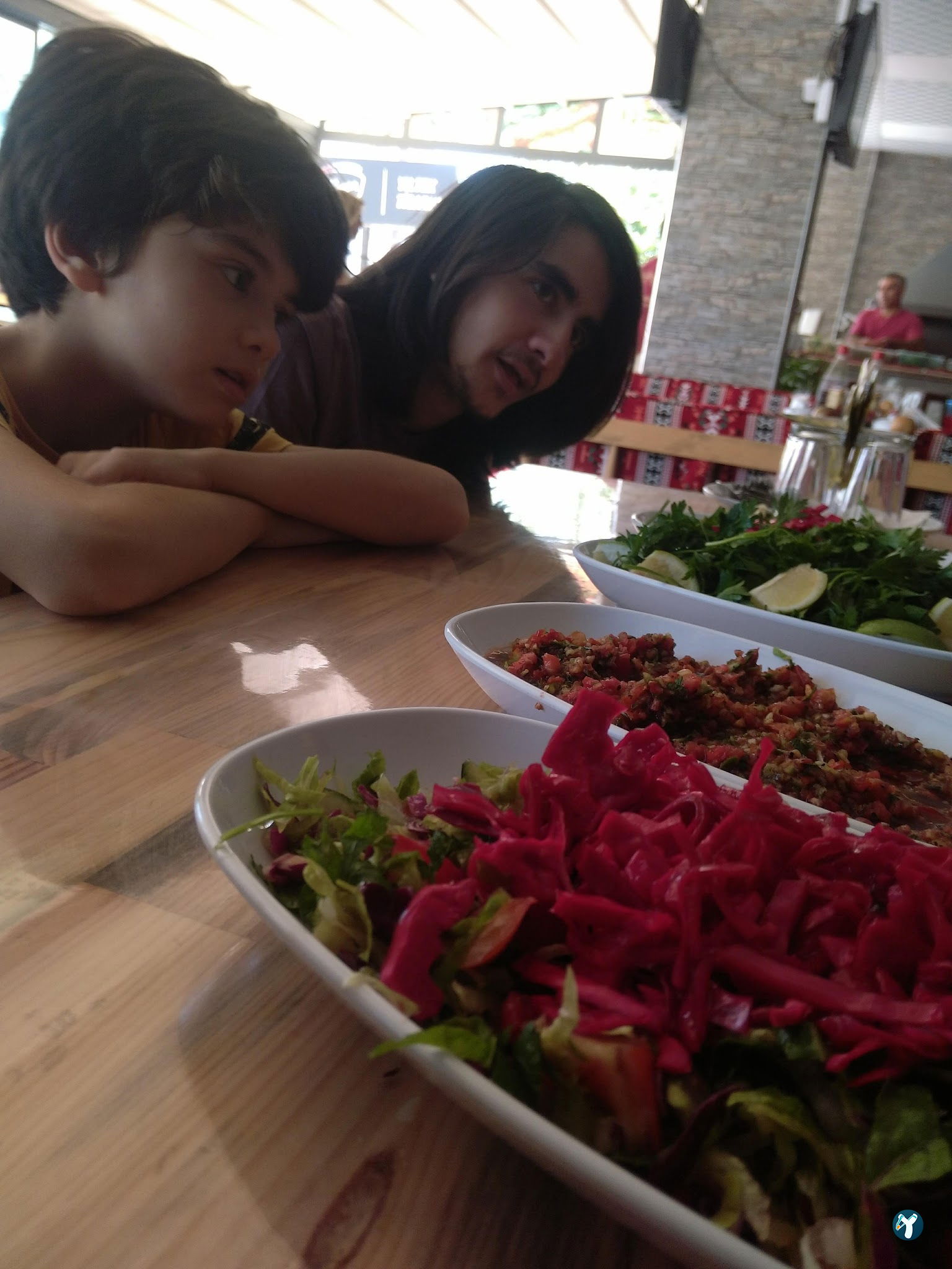 Gönlübol Kebap Lahmacun Salonu