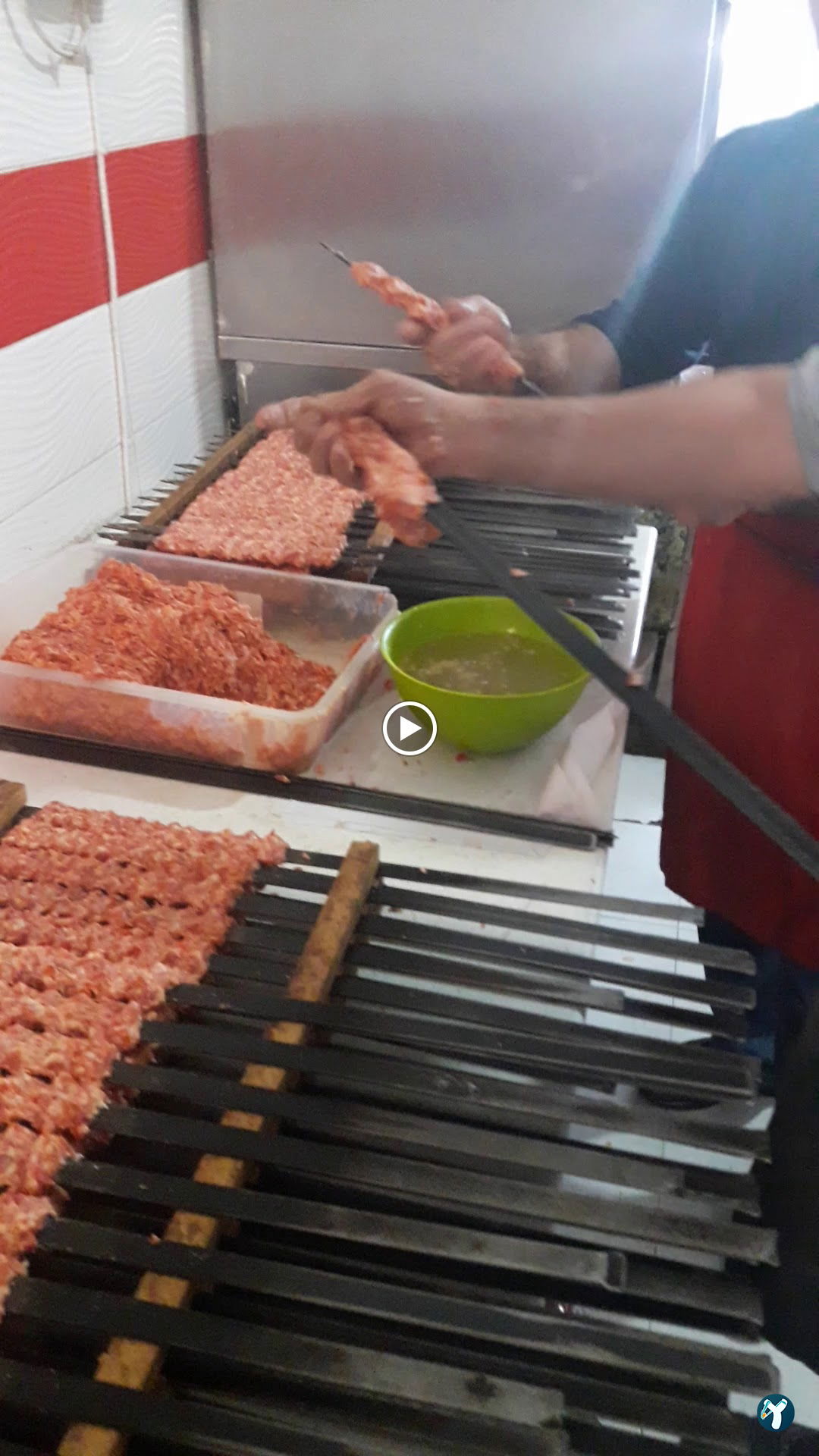Gönlübol Kebap Lahmacun Salonu