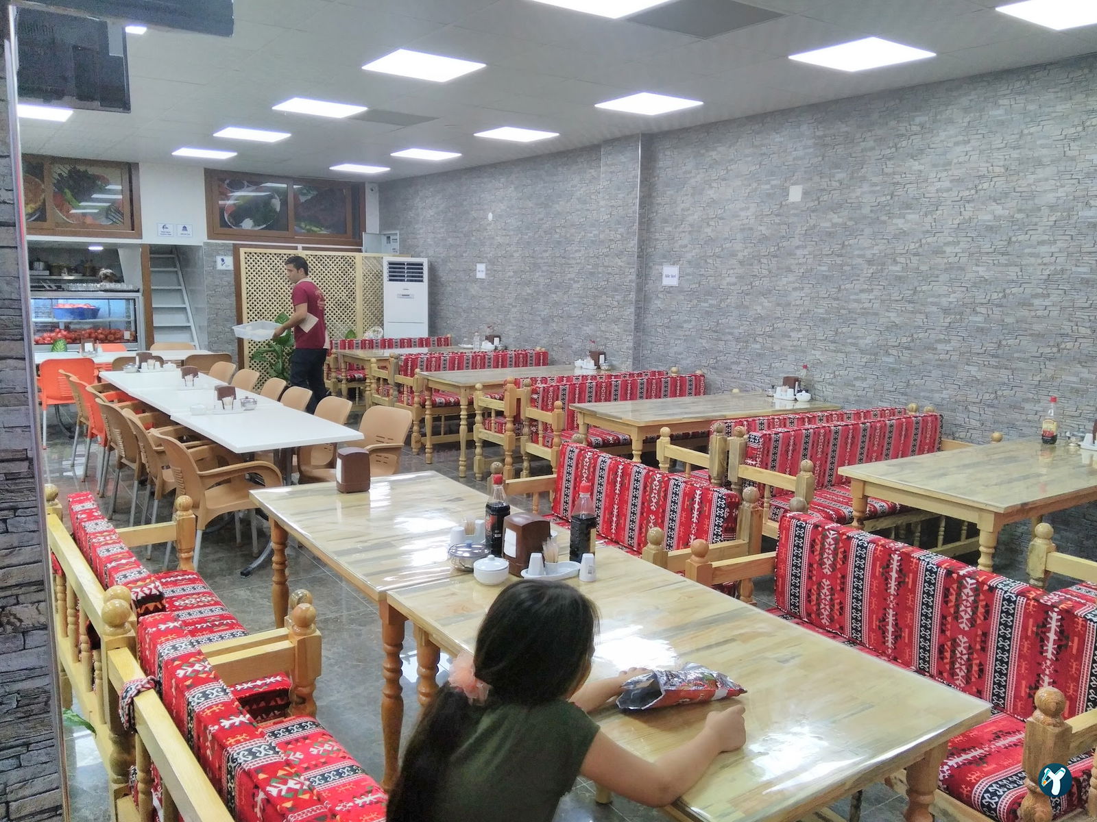 Gönlübol Kebap Lahmacun Salonu
