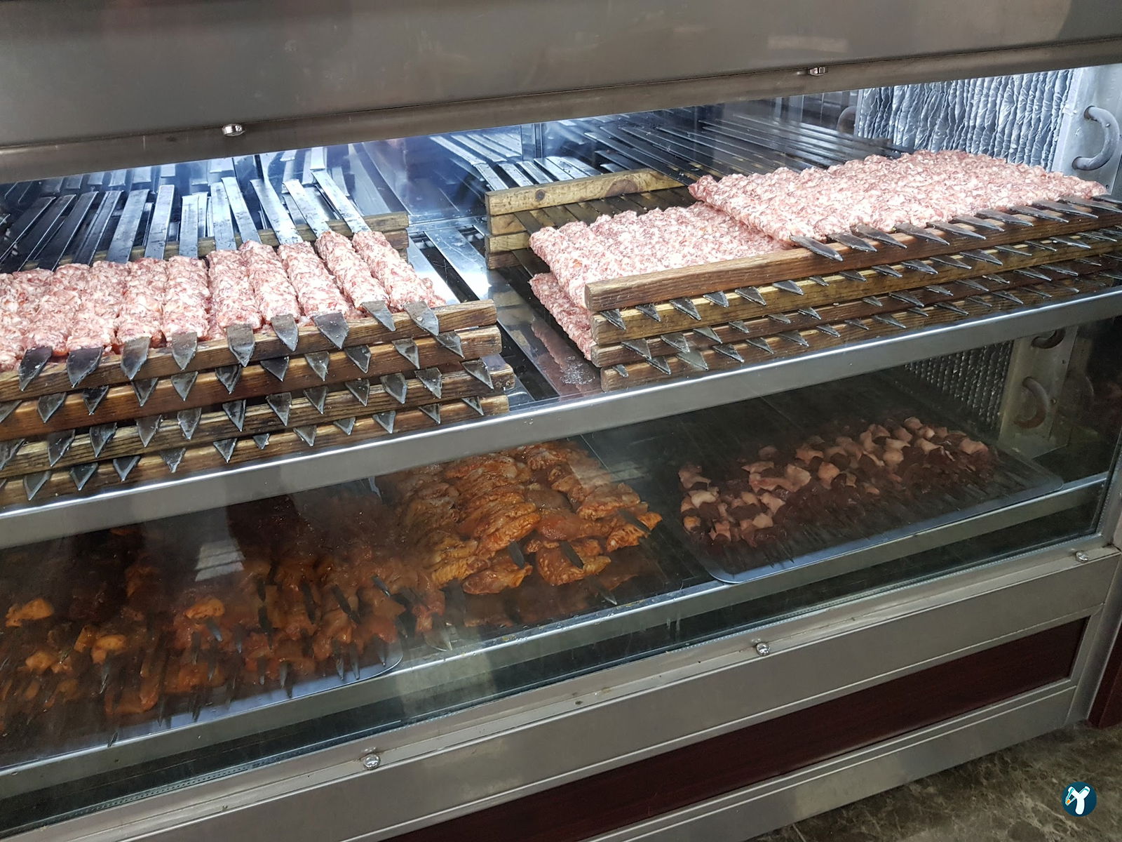 Gönlübol Kebap Lahmacun Salonu