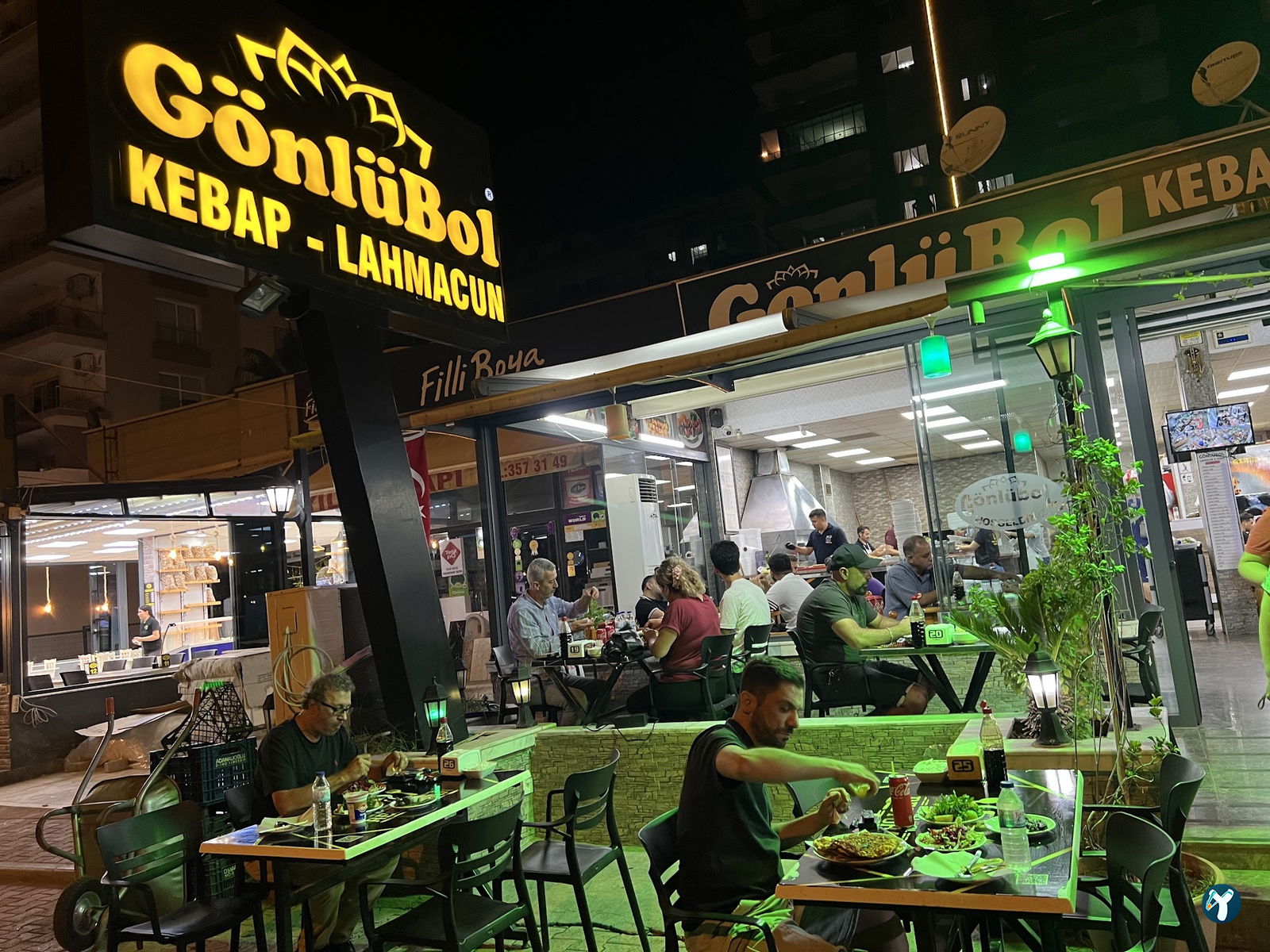 Gönlübol Kebap Lahmacun Salonu