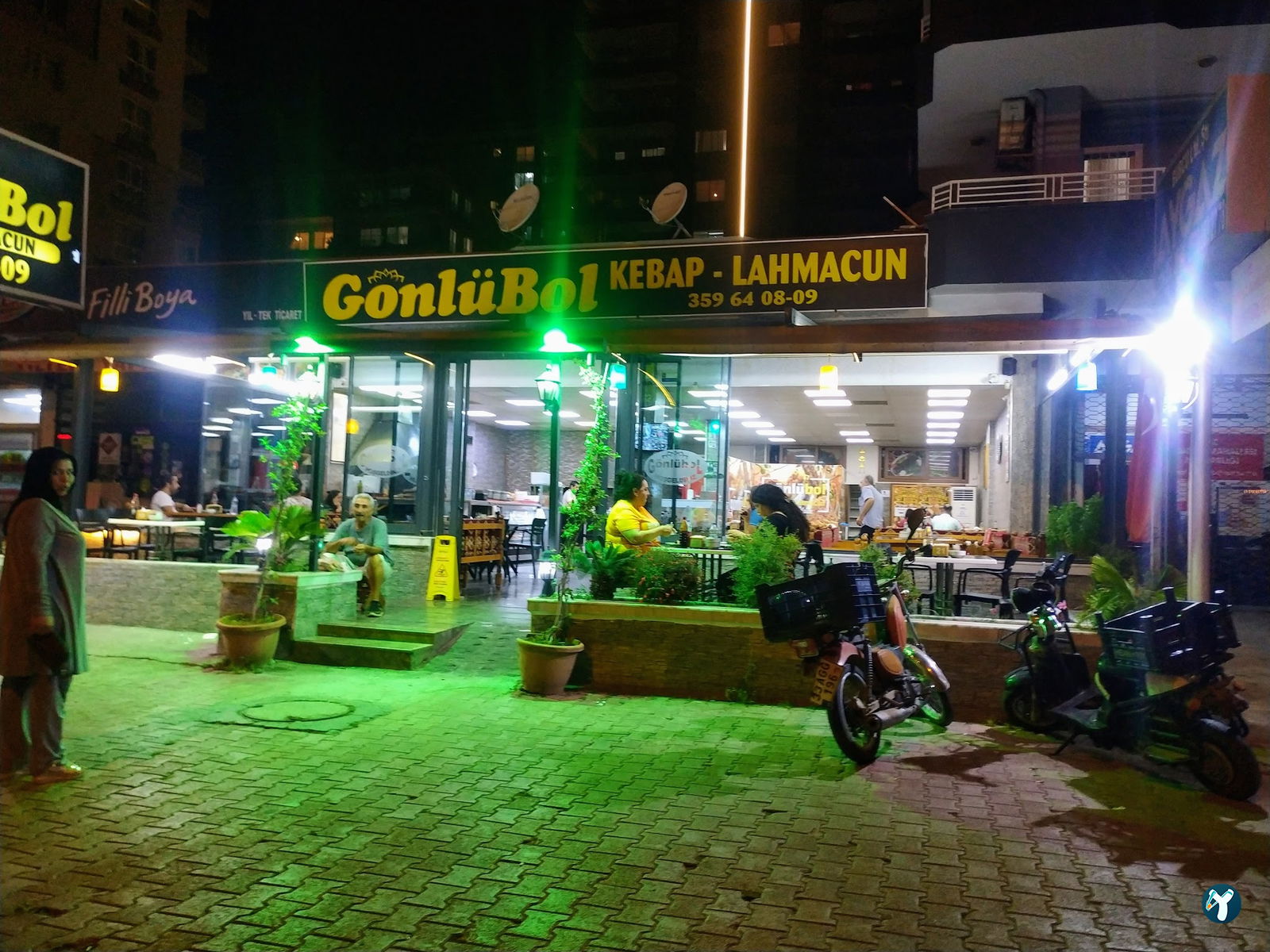 Gönlübol Kebap Lahmacun Salonu